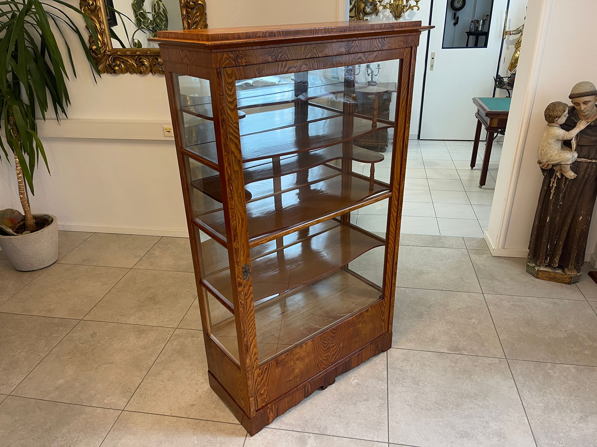 e84f37ba-2c32-44b4-abee-b28034863ae9 Biedermeier Vitrine Bücherschrank Eschenholz A4950