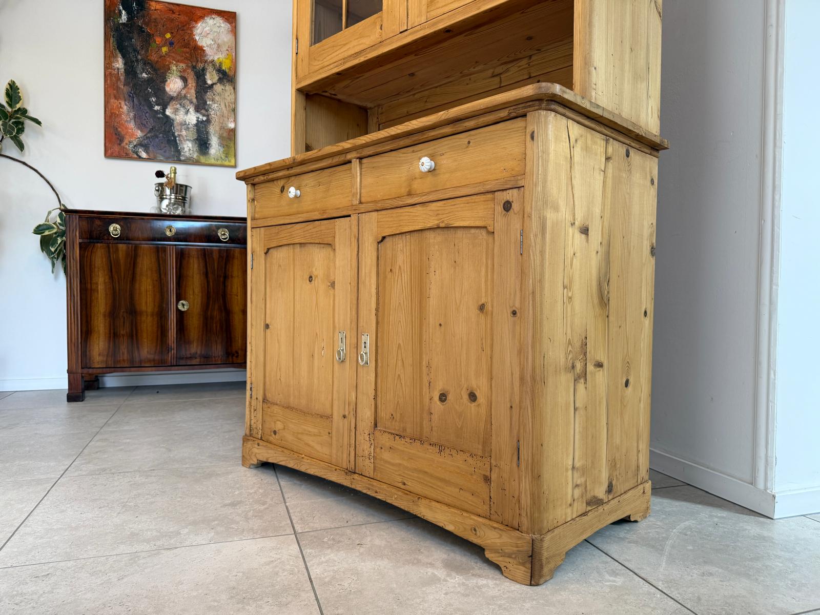 Restaurierte Jugendstil Küchenschrank Vitrinenschrank Bauernschrank G2124