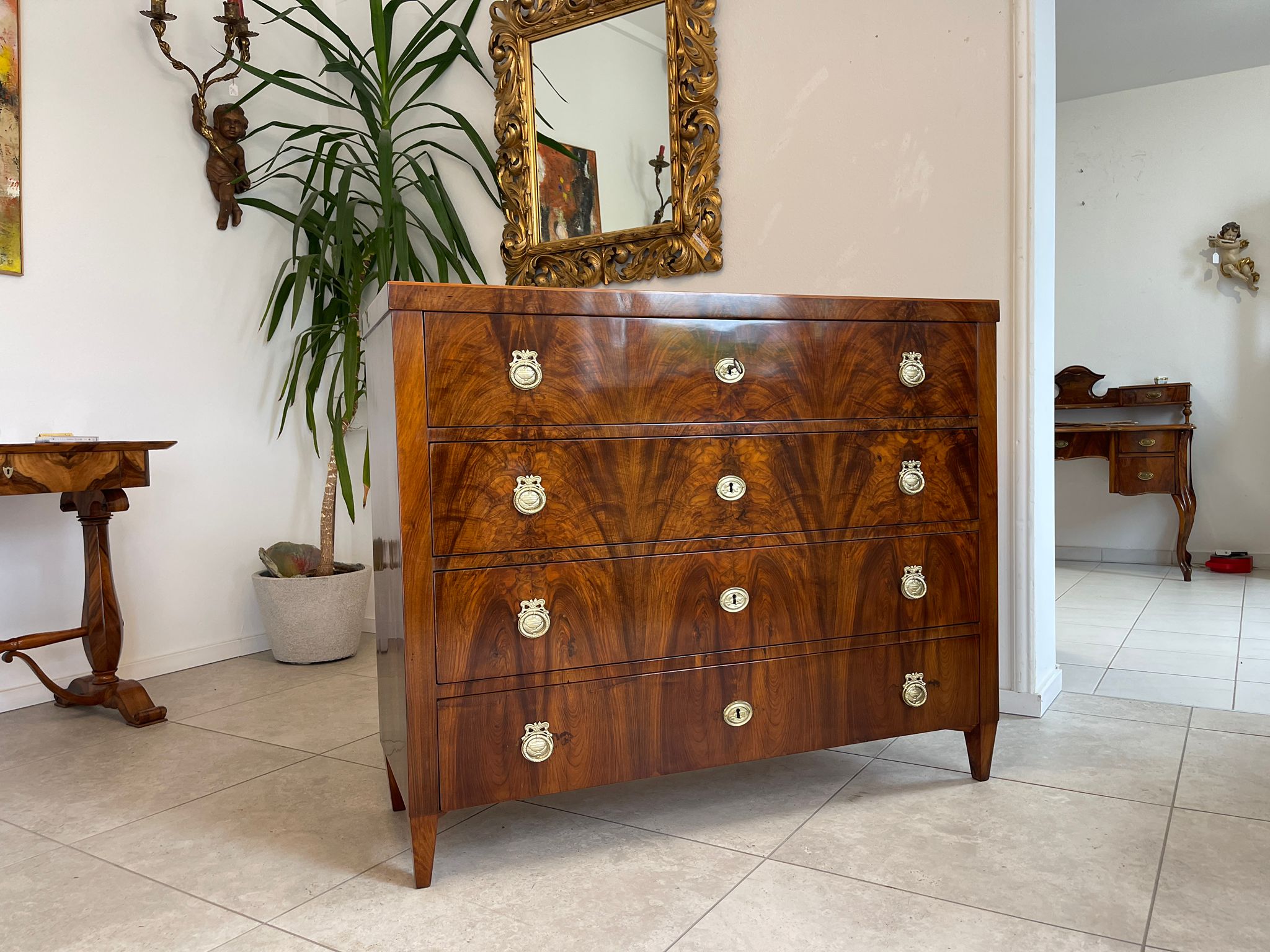 Restaurierte Biedermeier Kommode Sale Antiquität Nussholzfurnier G1681