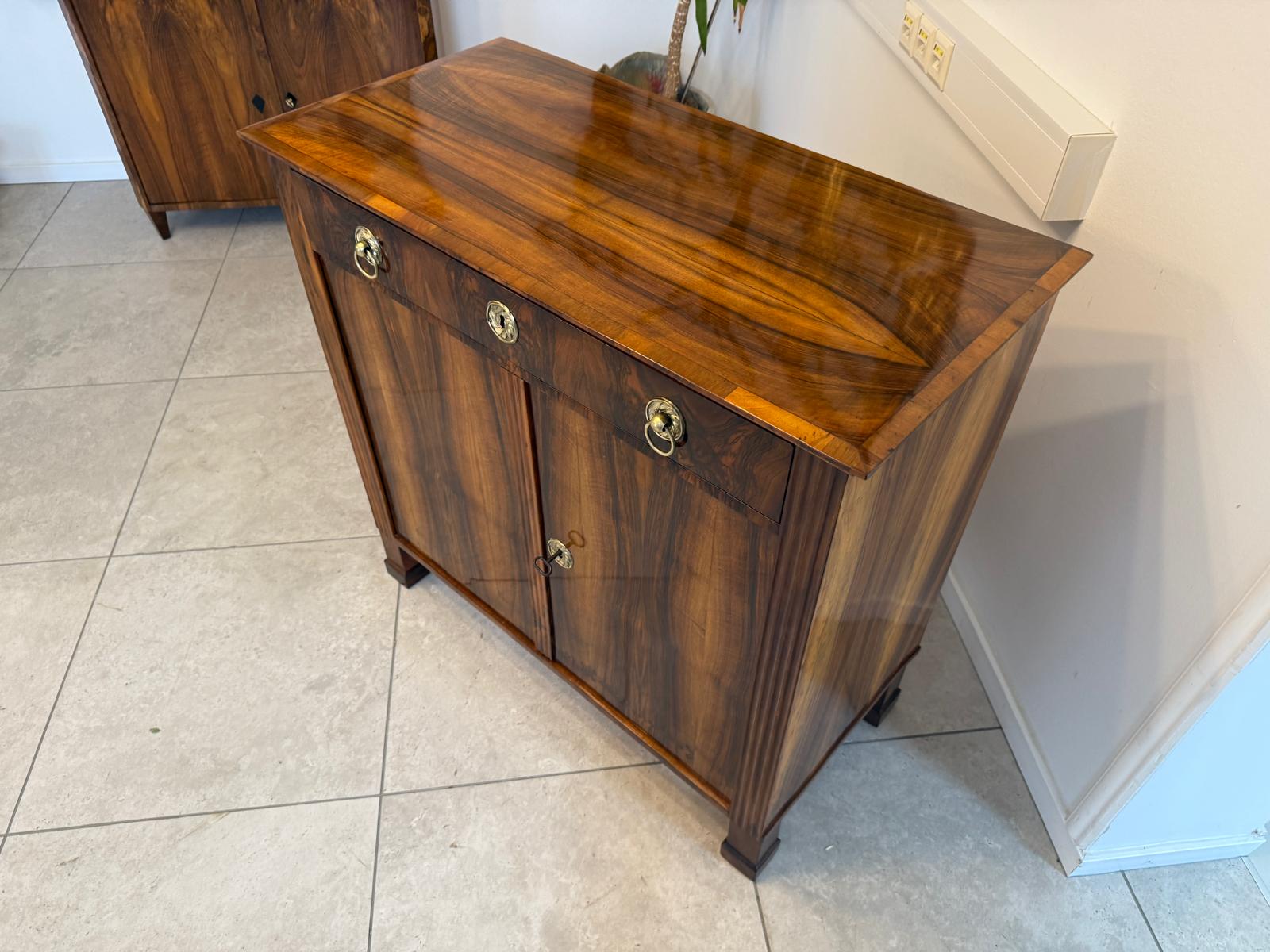 Sale Restaurierte Biedermeier Anrichte Trumeau Nussholz Antiquität G2081