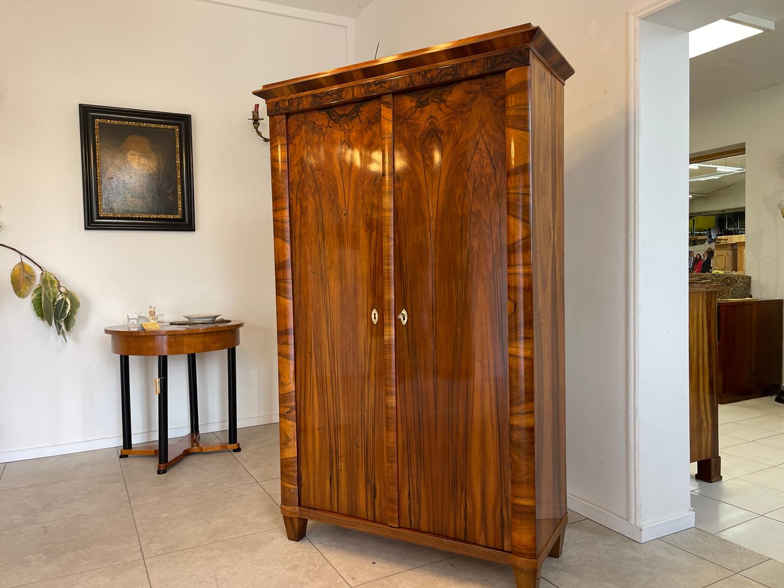 SALE Restaurierter Biedermeier Schrank Kleiderkasten Hallenschrank Antiquität G1193 Kopie