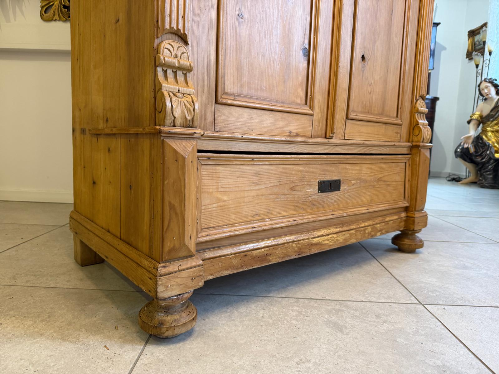 Biedermeier Bauernschrank Naturholzschrank Weichholz D1036