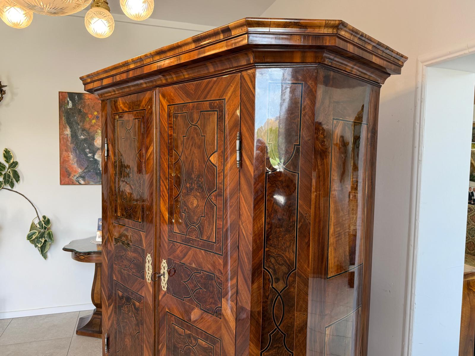 Barocker Hallenschrank Barockschrank Maria Theresienschrank Antiquitäte D2375