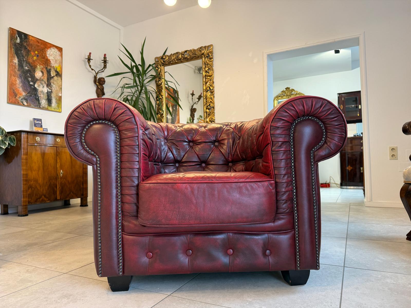Chesterfield Ensemble 3 teilig Ledersofa Fauteuils Clubmöbel Cultmöbel D2302