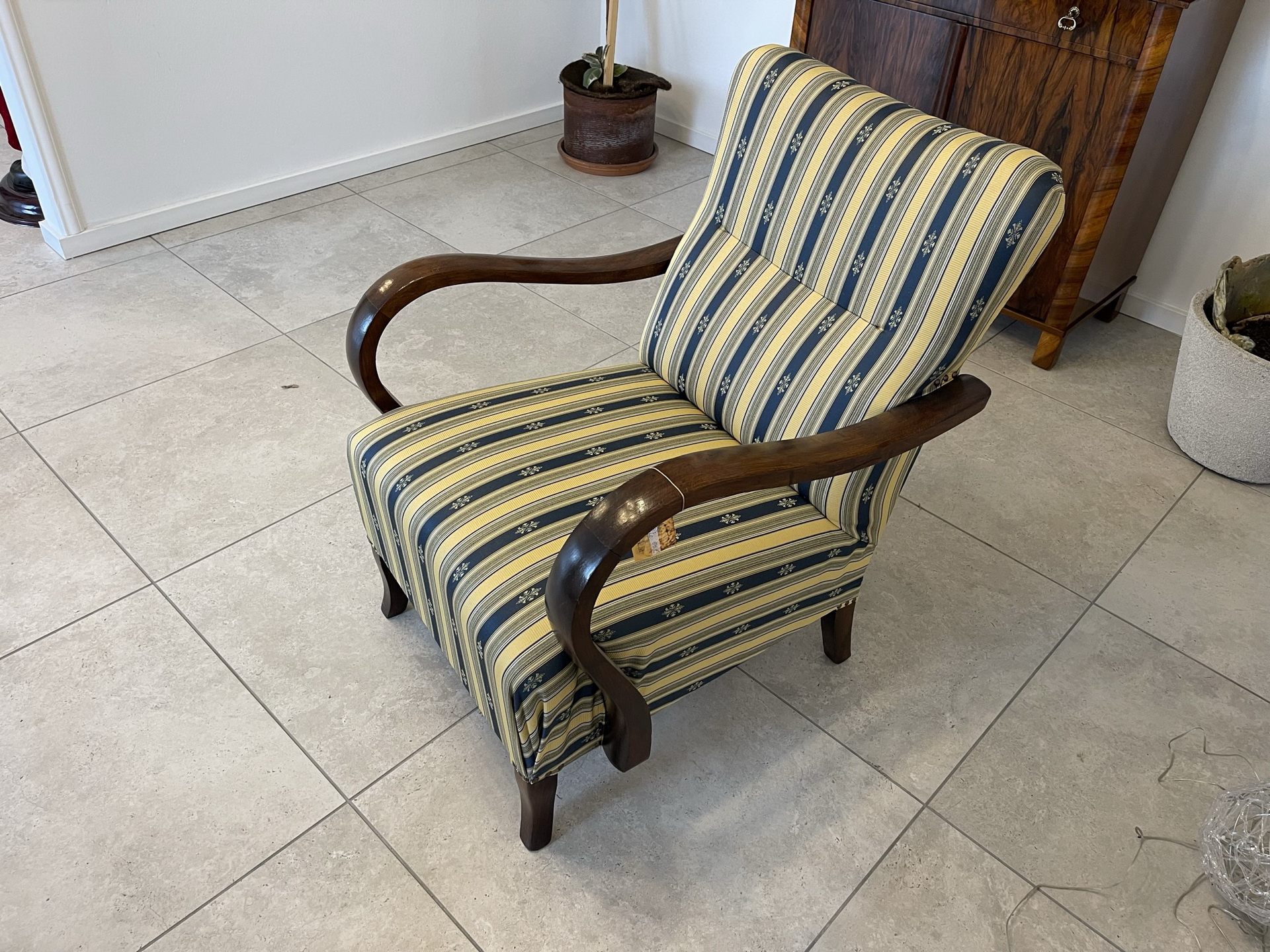 Biedermeier-Barock_39CluHa0MR3p29L Art Deco Fauteuil Armchair Halabala, neu gepolstert, massives Buchenholz, i1754