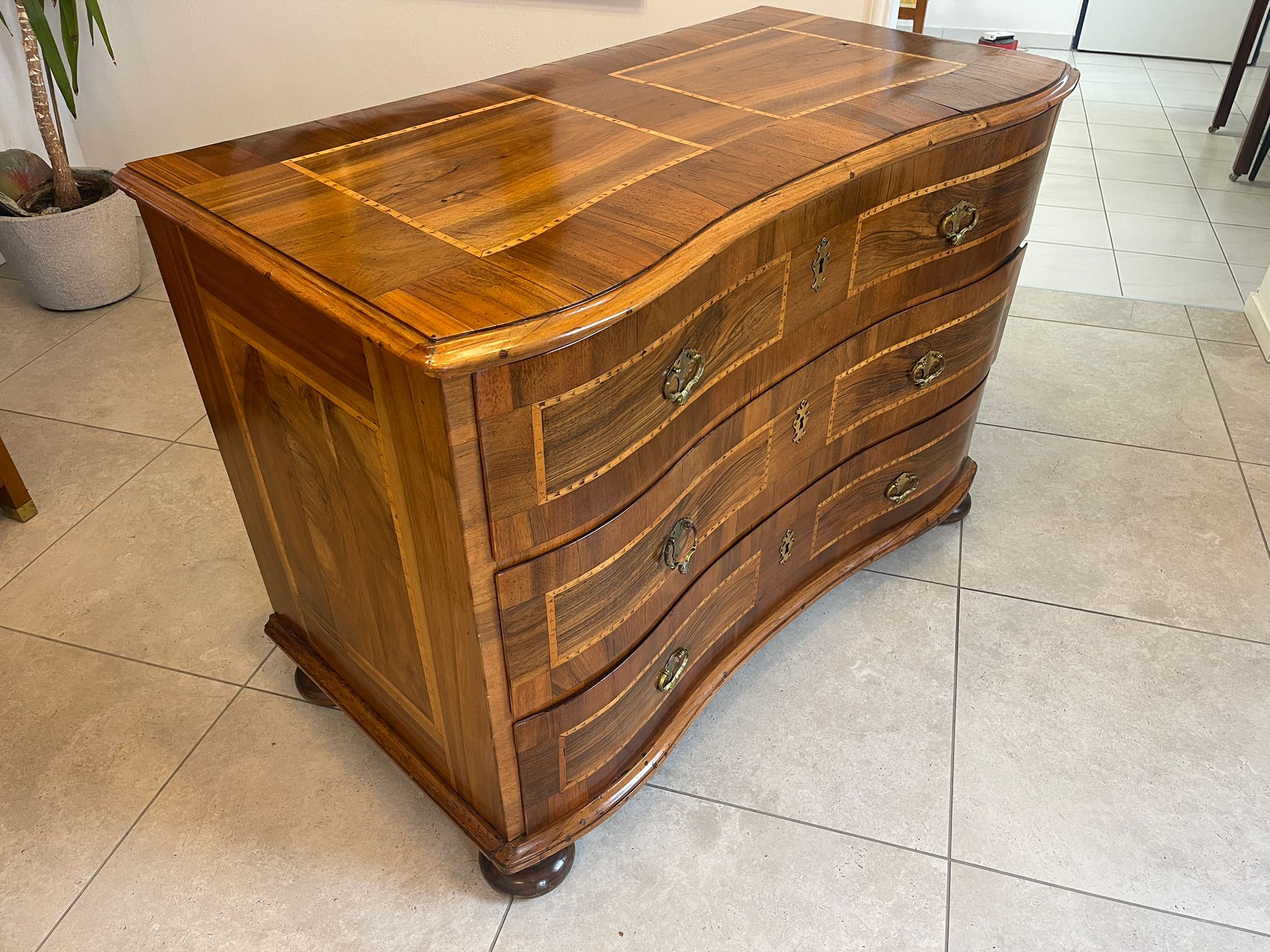 ba91435f-37b5-4d90-ae6a-5db9450cd588 Sale Barock Kommode Ladenkommode Original A5042