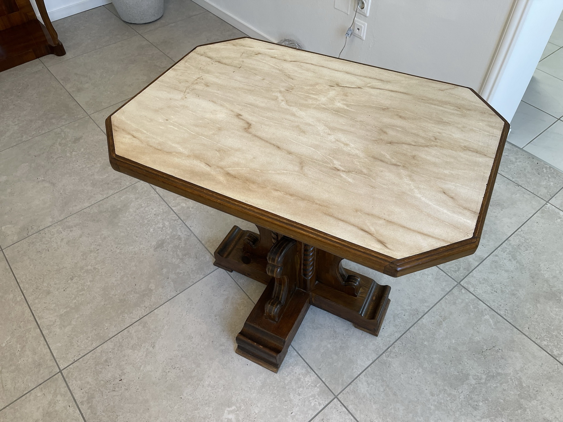 Holz-Alt-Bauernm-bel_23 alter hübscher Beistelltisch Tischerl Blumentisch O1017