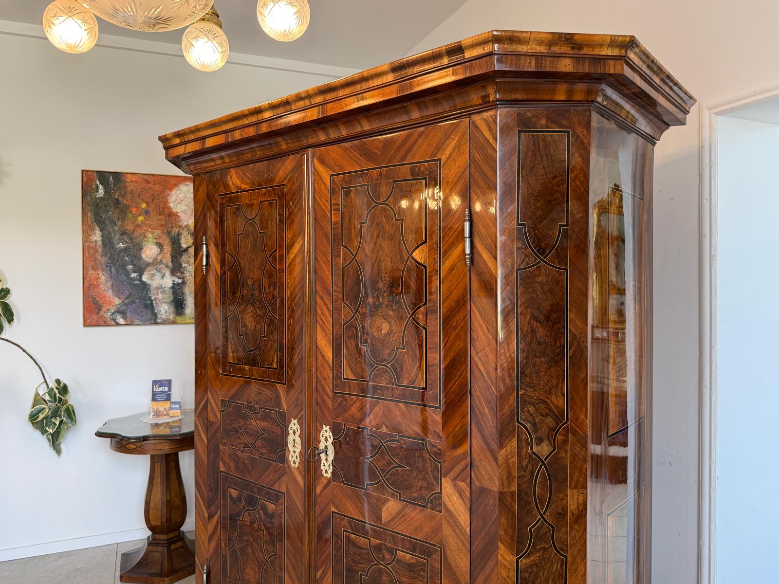 Barocker Hallenschrank Barockschrank Maria Theresienschrank Antiquitäte D2375