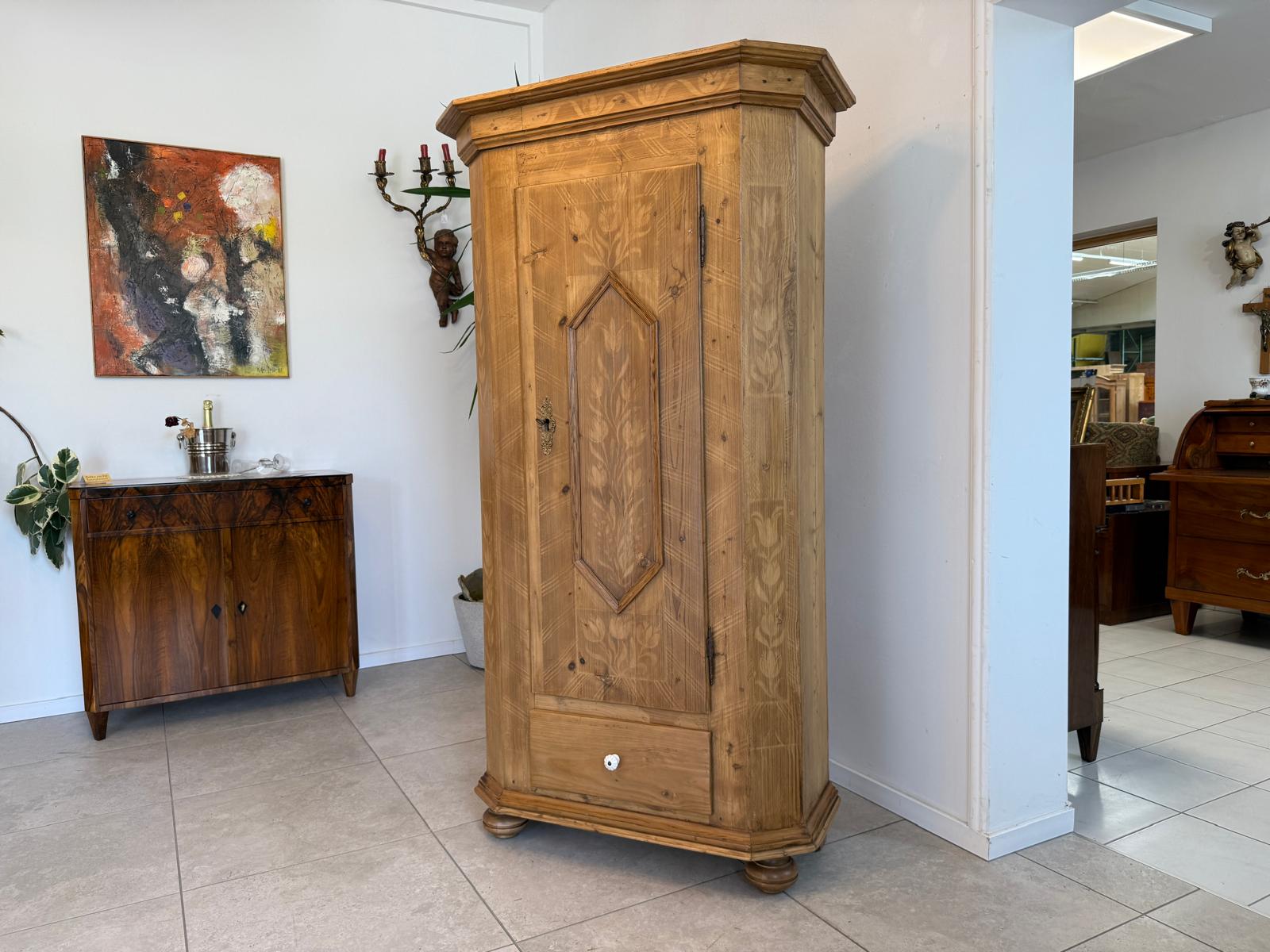 Restaurierter Biedermeier Bauernschrank Naturholzschrank G2010