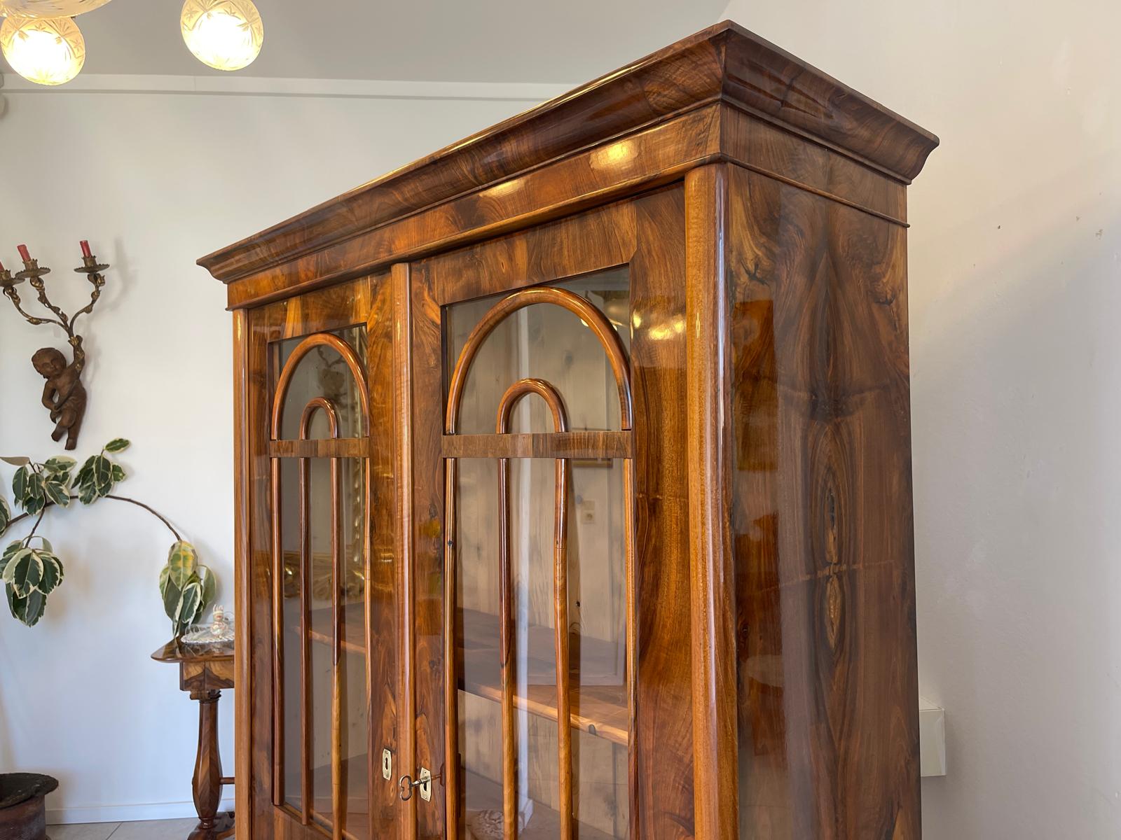 TRAUM Restaurierte Biedermeier Vitrine Bücherschrank Glasschrank ANTIQUITÄT G1371