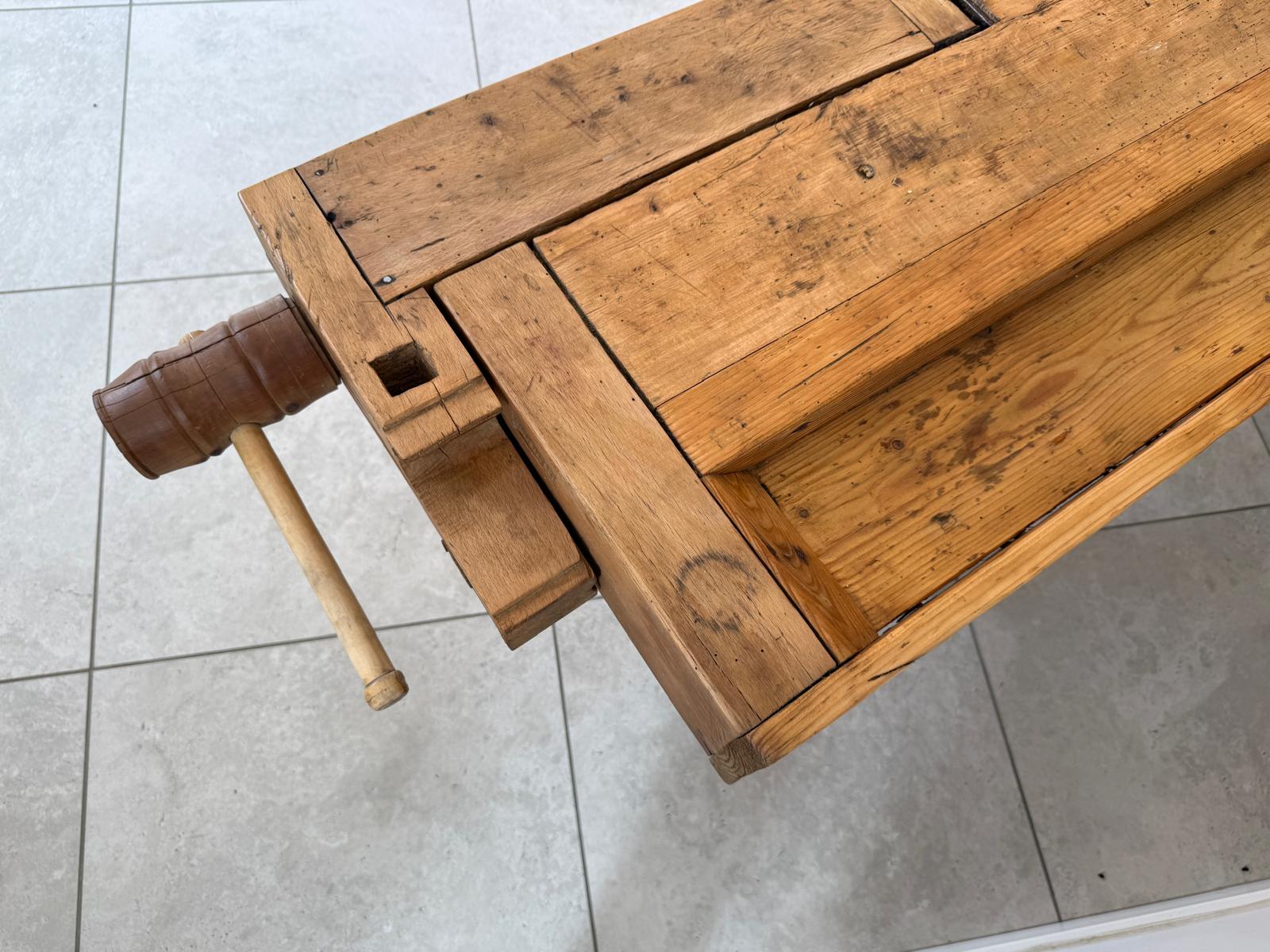 Hobelbank antik & restauriert, Werkbank, Designertisch, Thresen D2499