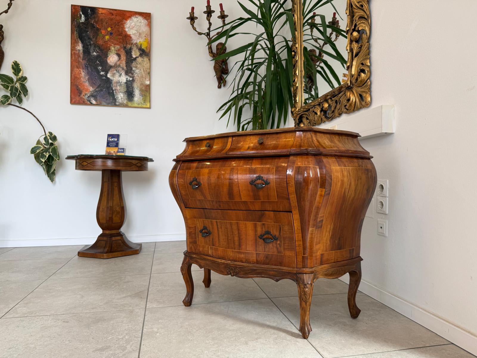 Barockstilkommode 4 Laden Kommode Marketerien Nussholz D2366