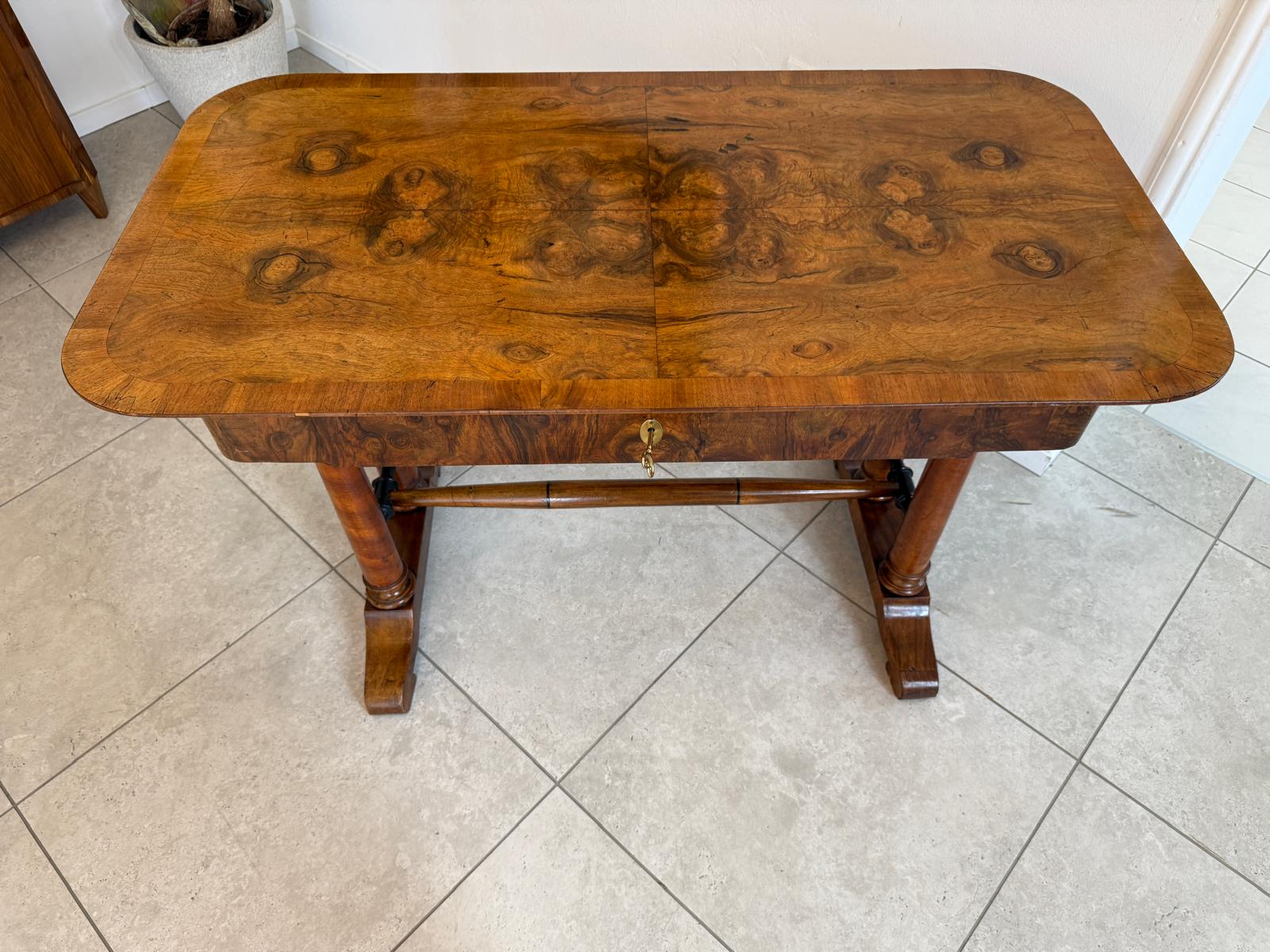 SALE Originaler Biedermeier Tisch Beistelltisch Dannhauser Tisch G1881