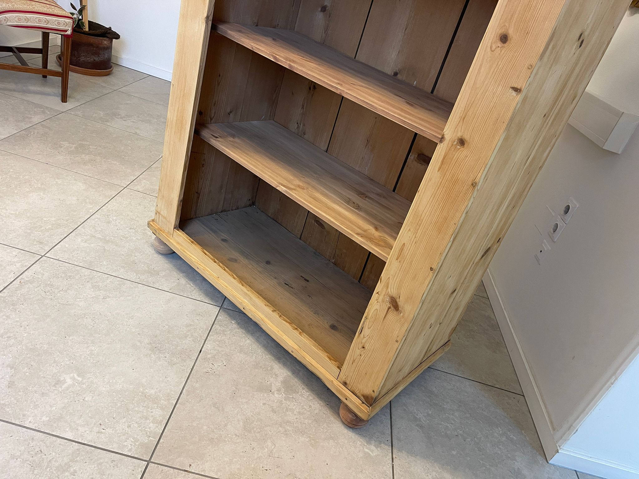 4754ff1d-defa-4b61-98be-a7a4fae339bf Bäuerliches Bücherregal Stellage Naturholz A5114