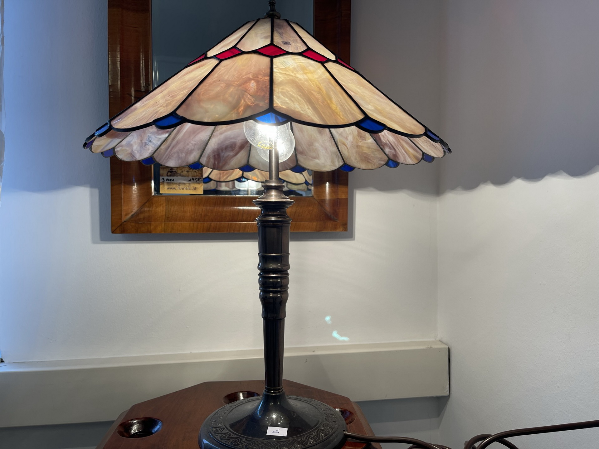 tiffany-glaskunst-_66 Echtglas Lampe Tiffany Stil Handgefertigte Glaskunst von Klausner - Originale Tischleuchte Klaunser Kl6