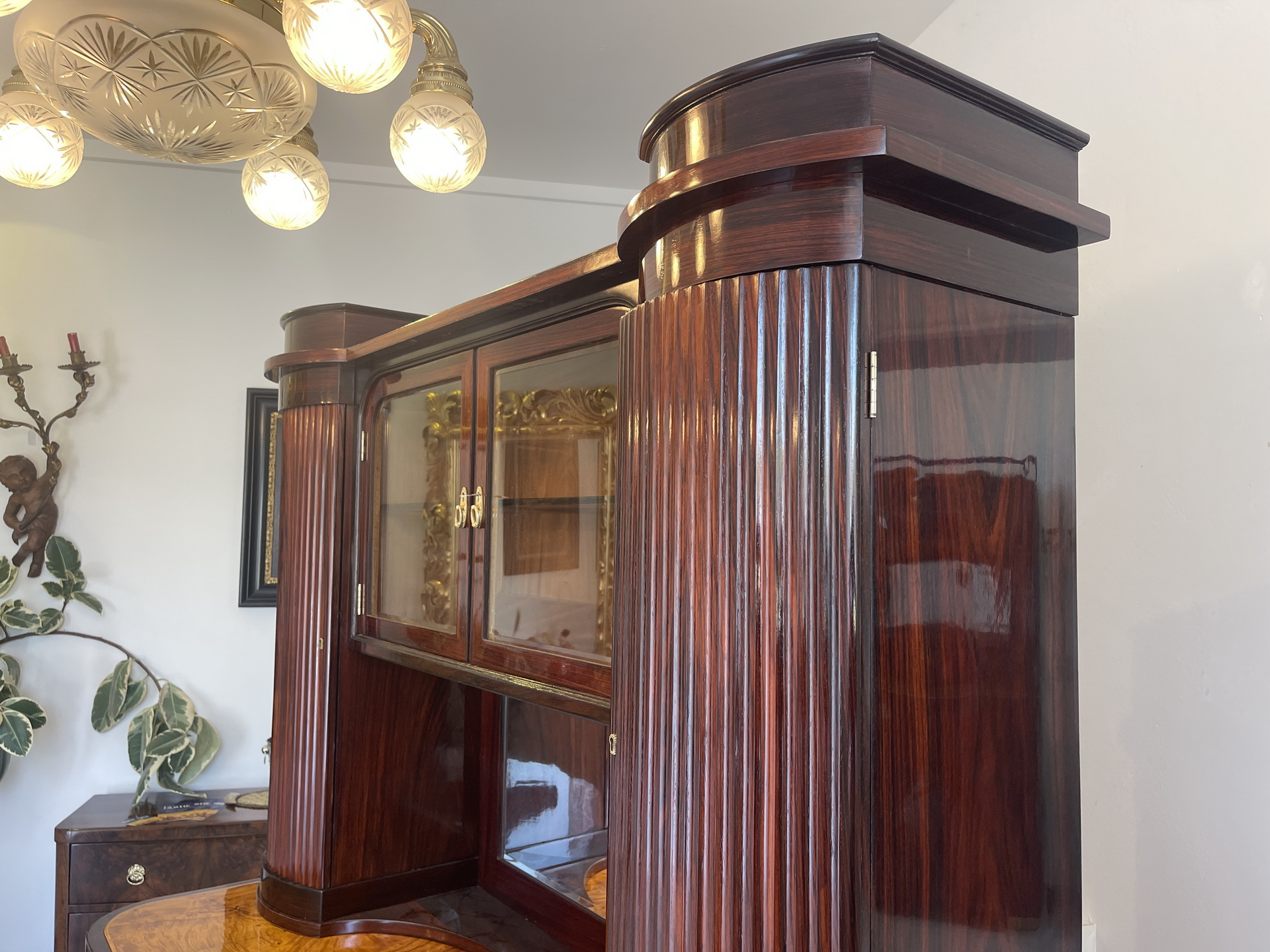 IMG_21662CpIQixYqImQJ Restauriertes Jugendstil Aufsatzbuffet Bücherschrank A4583