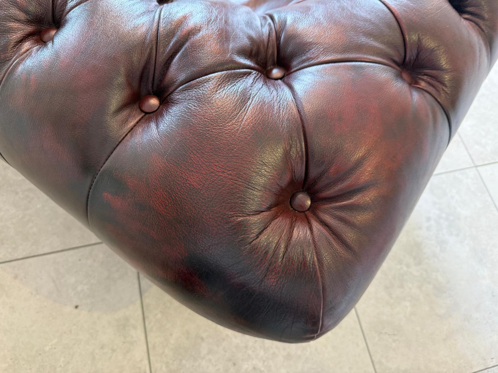 Chesterfield 3er Clubsofa Diwan Couch Oxblood Kultmöbel G1724