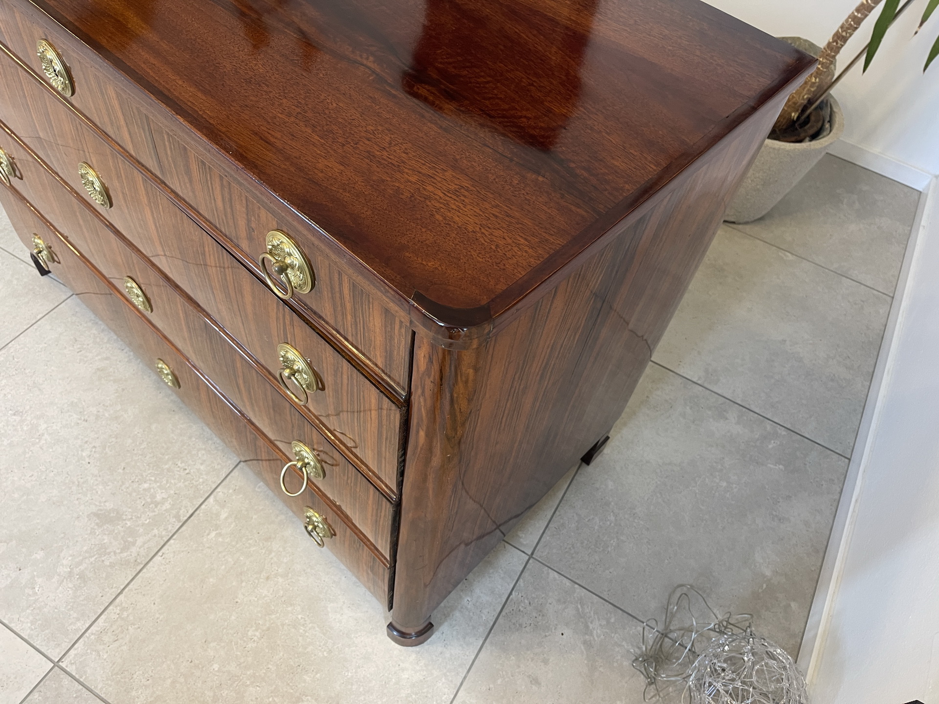 Biedermeier-Barock-61 Restaurierte Nussholzfurnierte Biedermeier Schreibkommode A4021