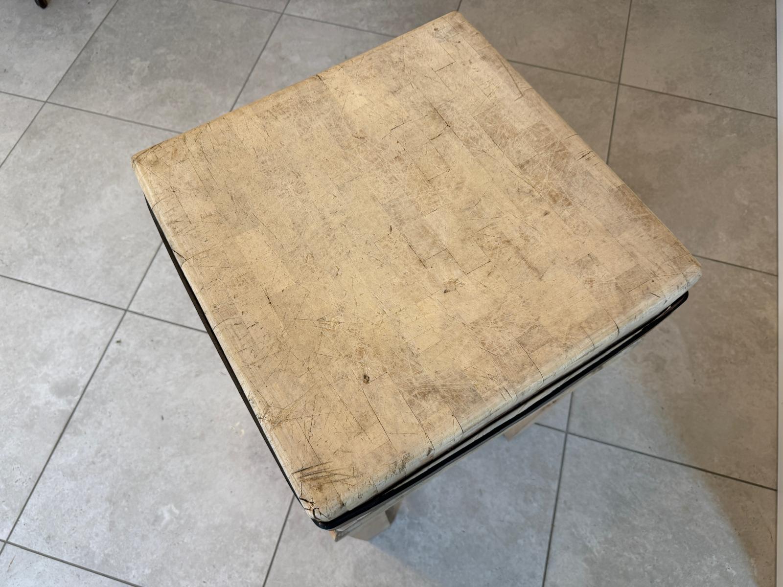 Ländlicher Bauerntisch Hacktisch Tisch Beistelltisch Antik G2263