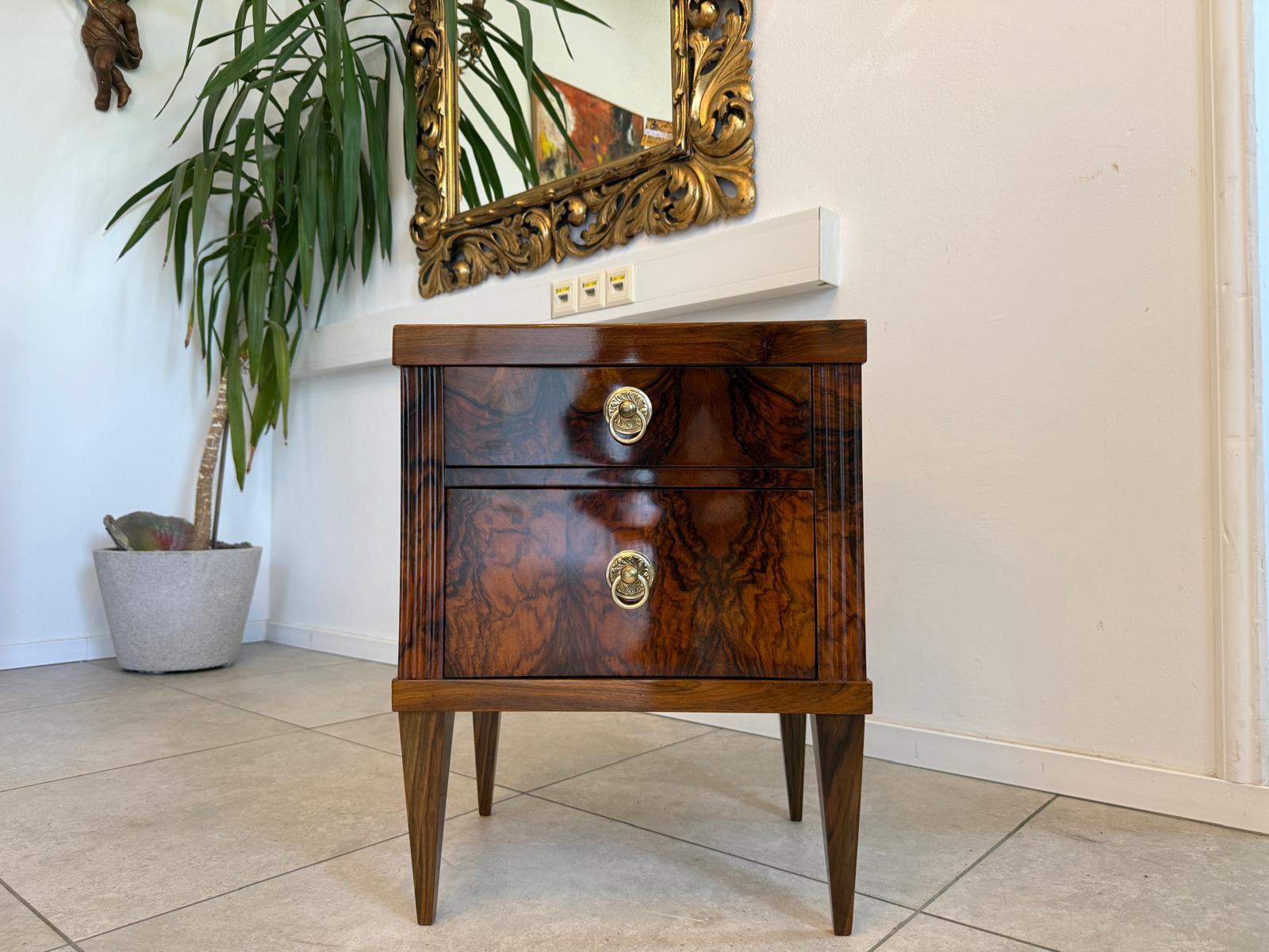 Biedermeier Nachtkasterl Schrankerl Restauriert und Veredelt D2471