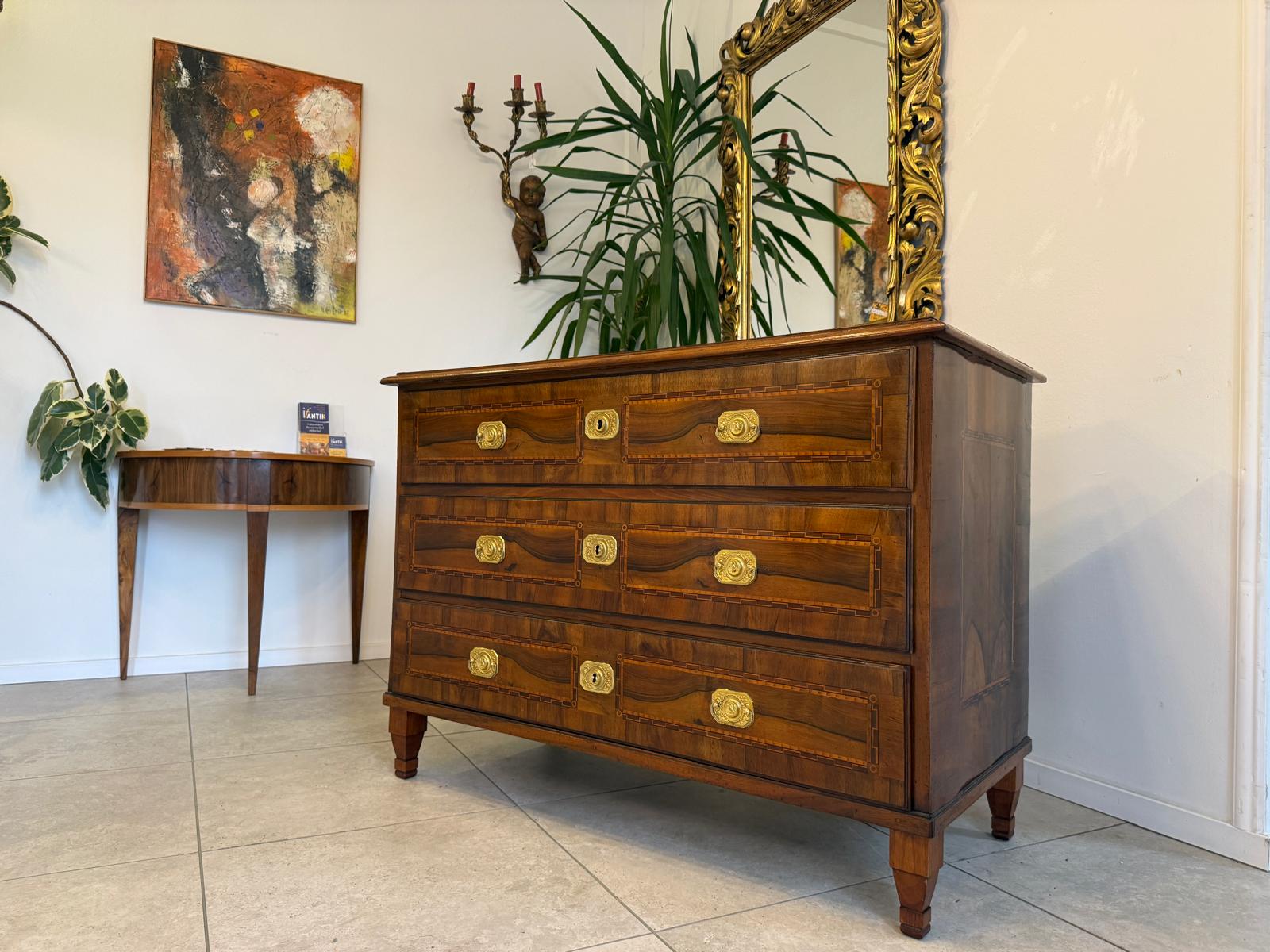 Barock Kommode Obstholz Marketerien Antiquität Nussholz  G2369