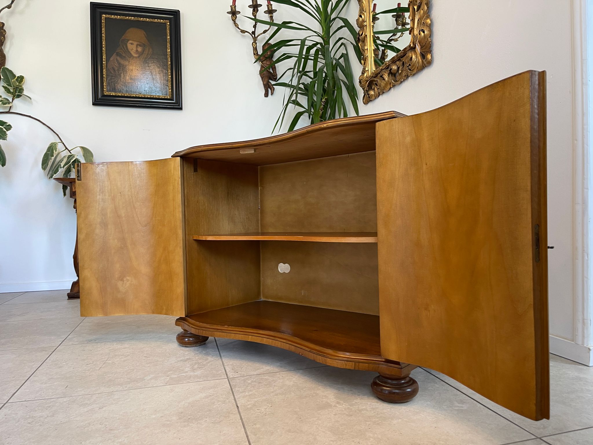 Hübsche Barockstil Anrichte Kommode Sideboard G1578