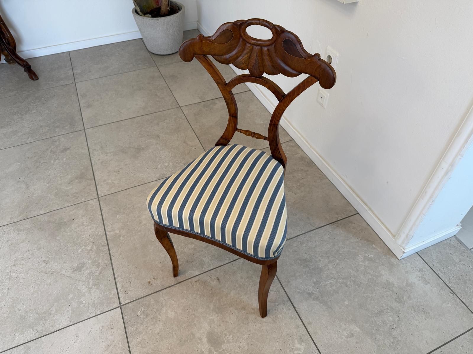Biedermeier Sessel Nussholz Rarität Antiquität G1769
