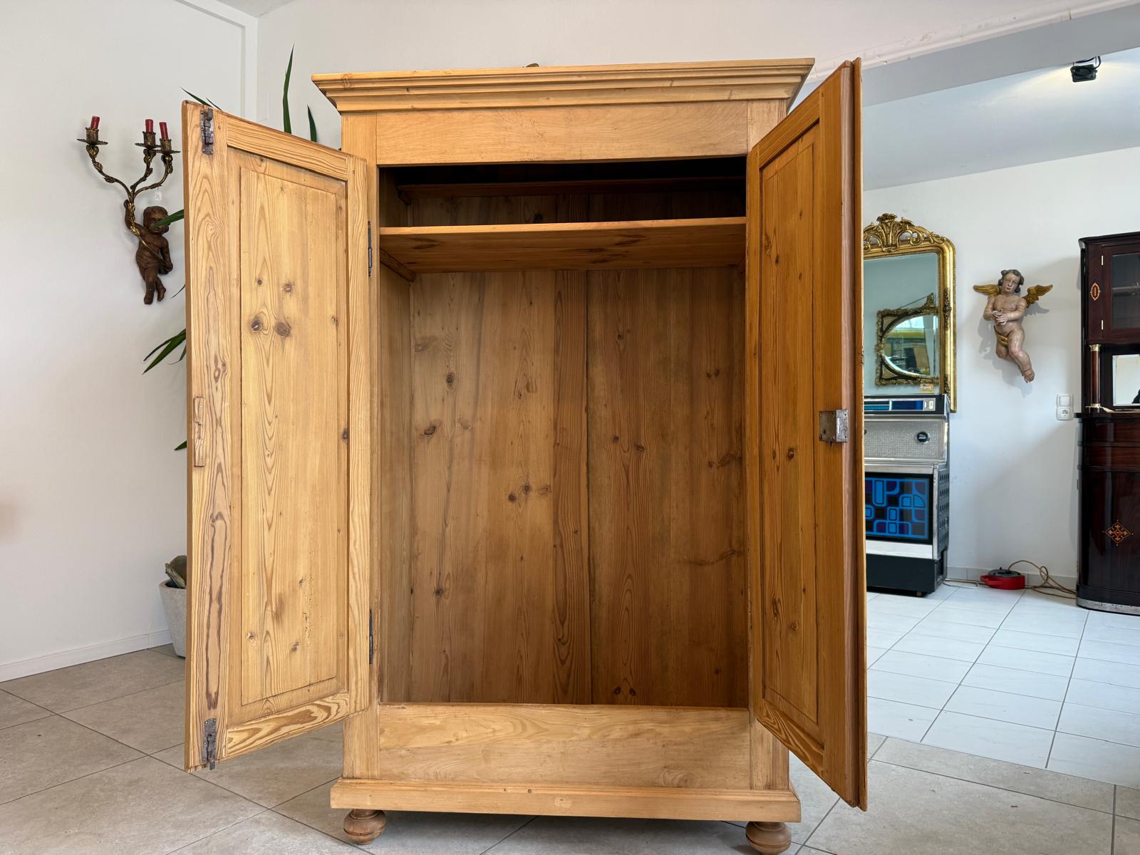Bauernschrank Steirisch Biedermeier Naturholzschrank D2270
