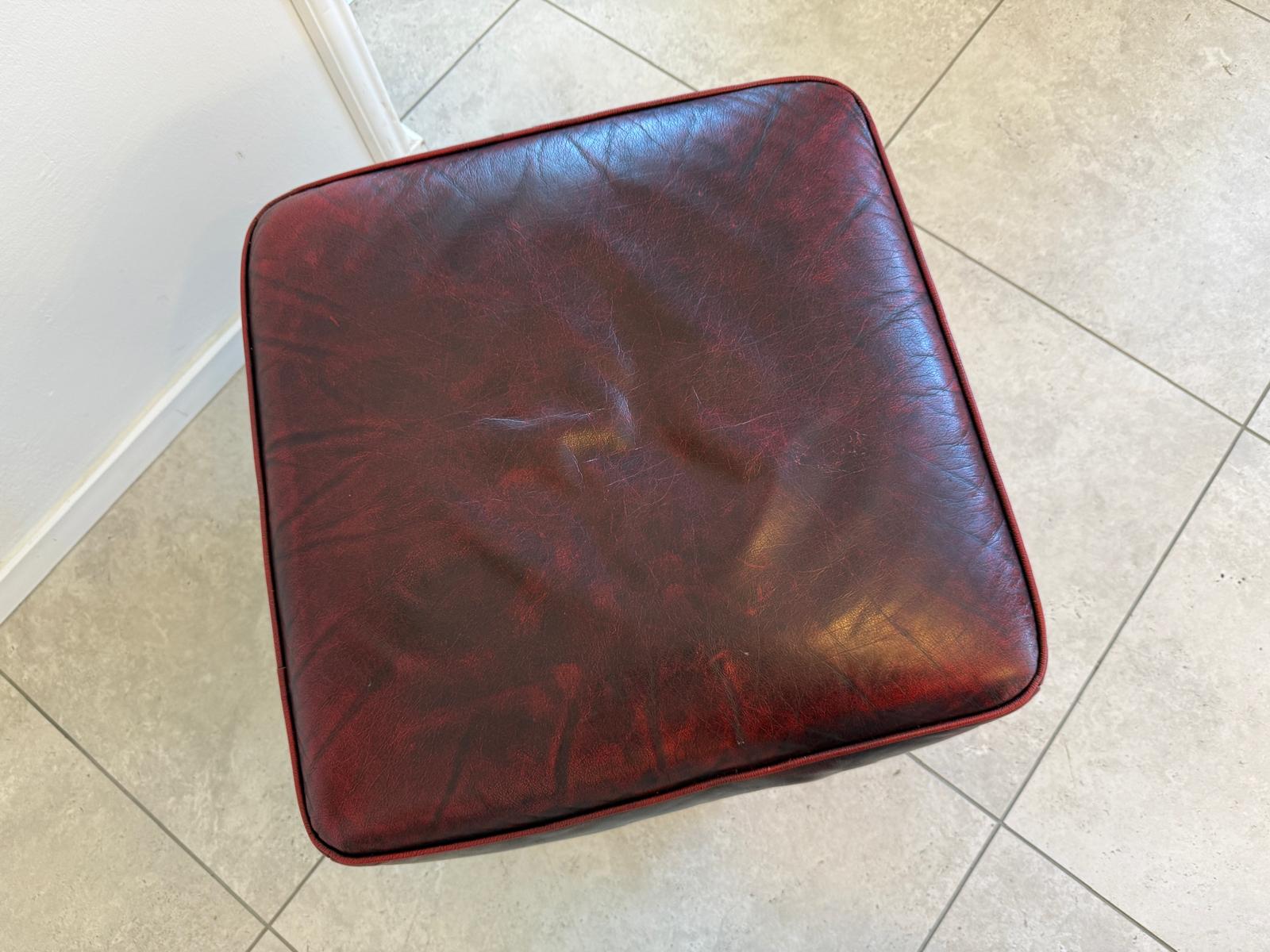 Exclusiver Chesterfield Hocker Traum G2087