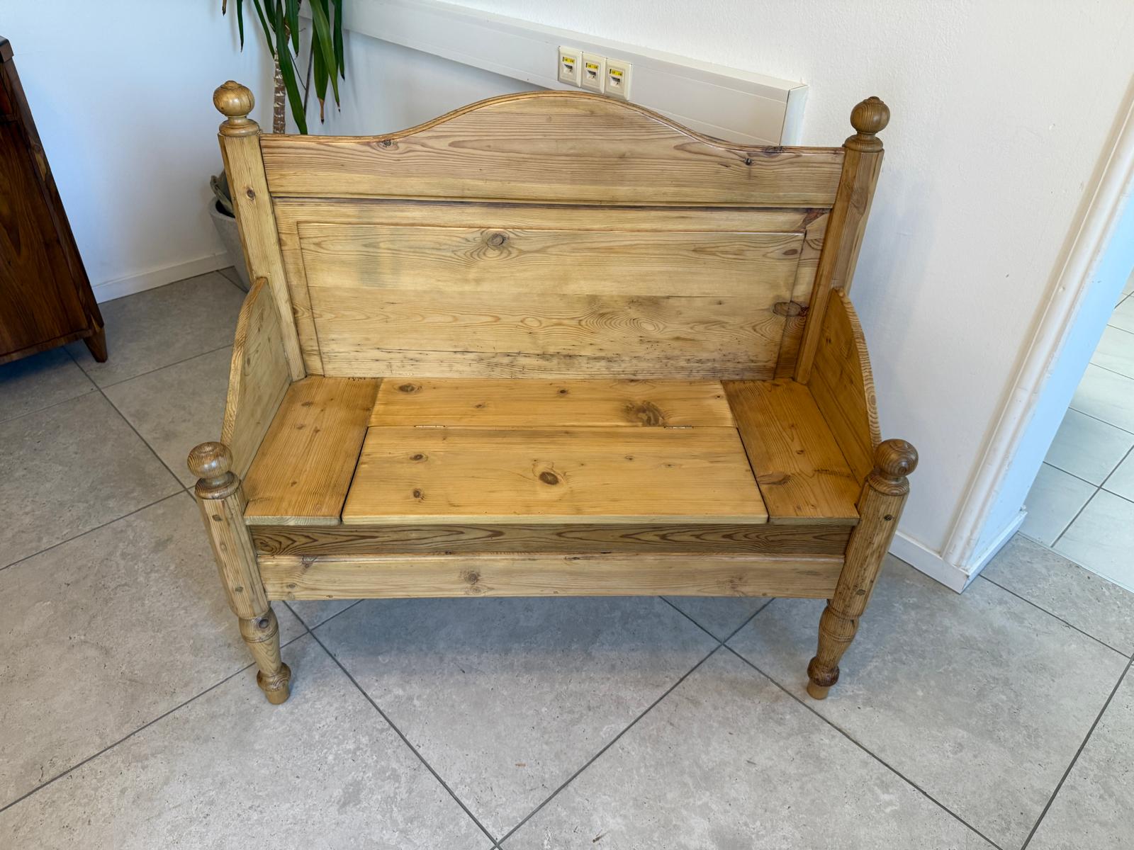 Provinzielle Bäuerliche  Truhenbank Landhausbank Bankerl G2004