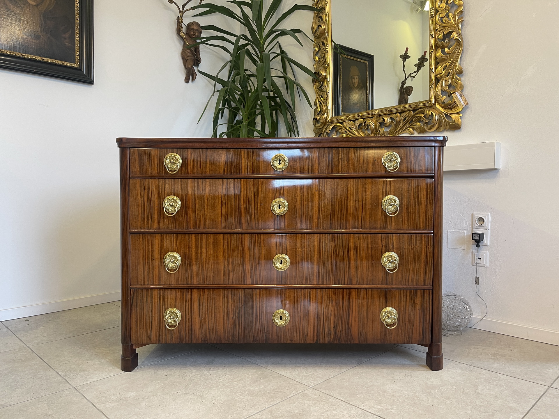 Biedermeier-Barock-48 Restaurierte Nussholzfurnierte Biedermeier Schreibkommode A4021