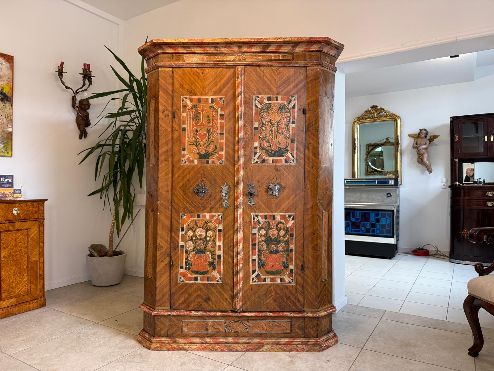 Handbemalter Barockschrank Bauernschrank Bauernkasten Kitzbühel Weichholz D1205