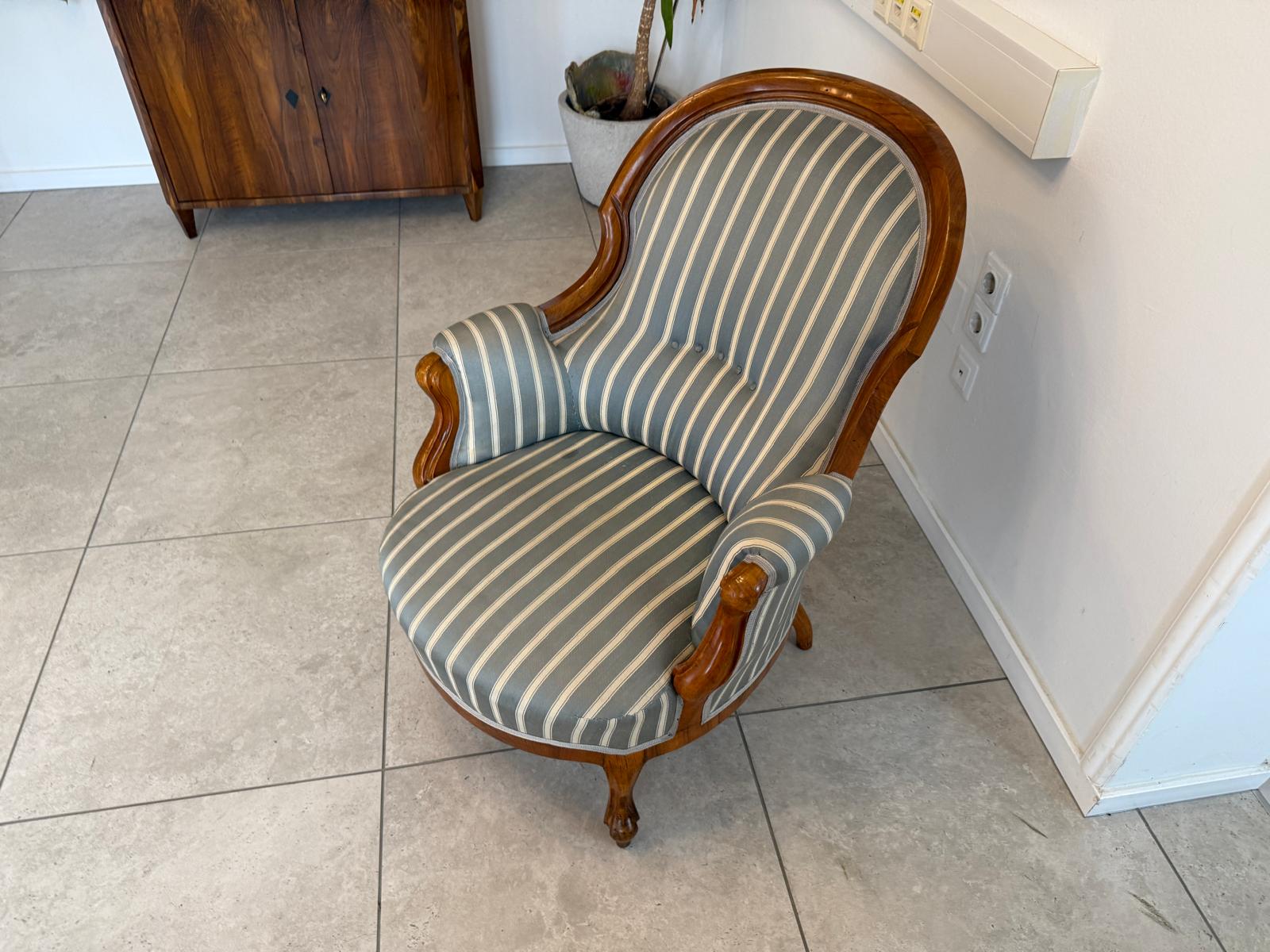 Biedermeier Fauteuill Nussholz Rarität Antiquität G1859-1