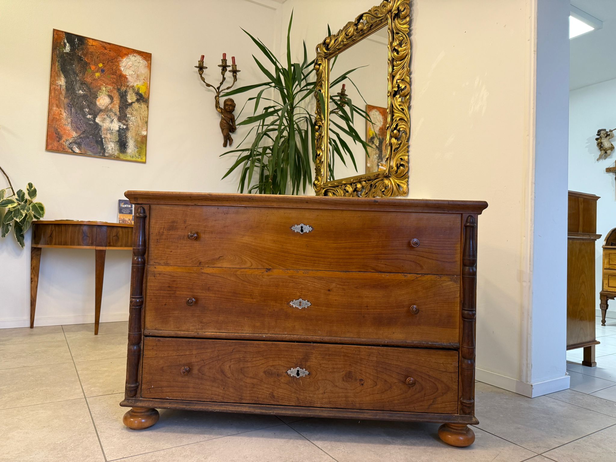 Urige handbemalte Tiroler Truhe Landhaustruhe Bauerntruhe G2311