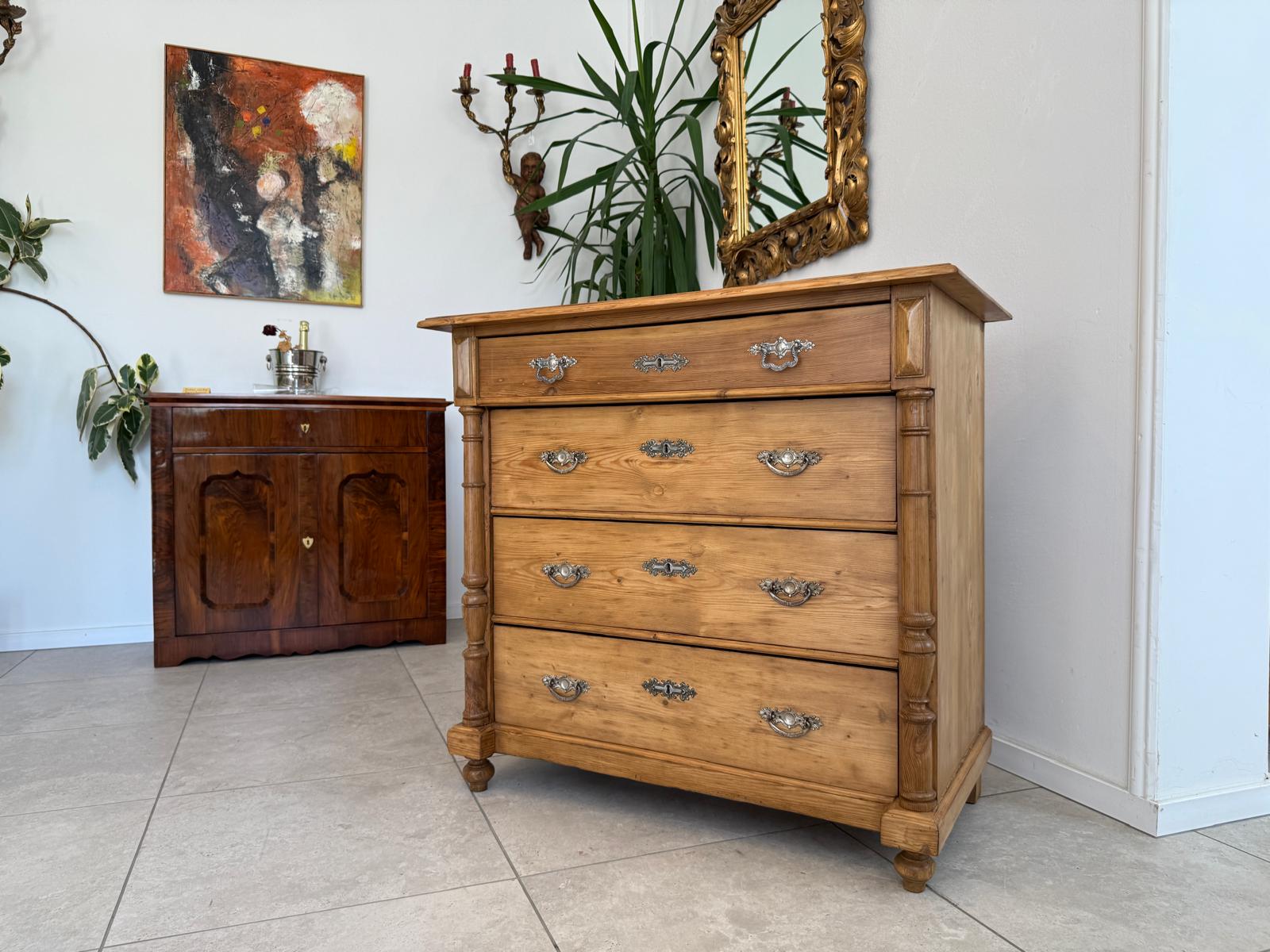 Restaurierte Gründerzeit Kommode 4 Laden Fichtenholz Bauernmöbel G1843