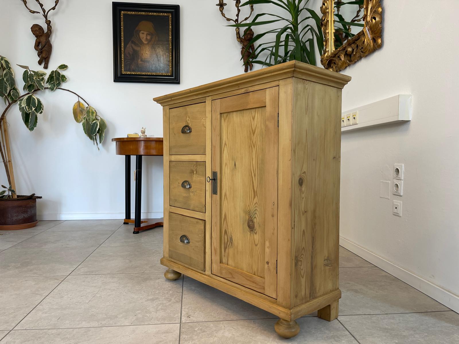 Bäuerliche Gründerzeit Anrichte Kommode Kasterl Bauernmöbel G1325