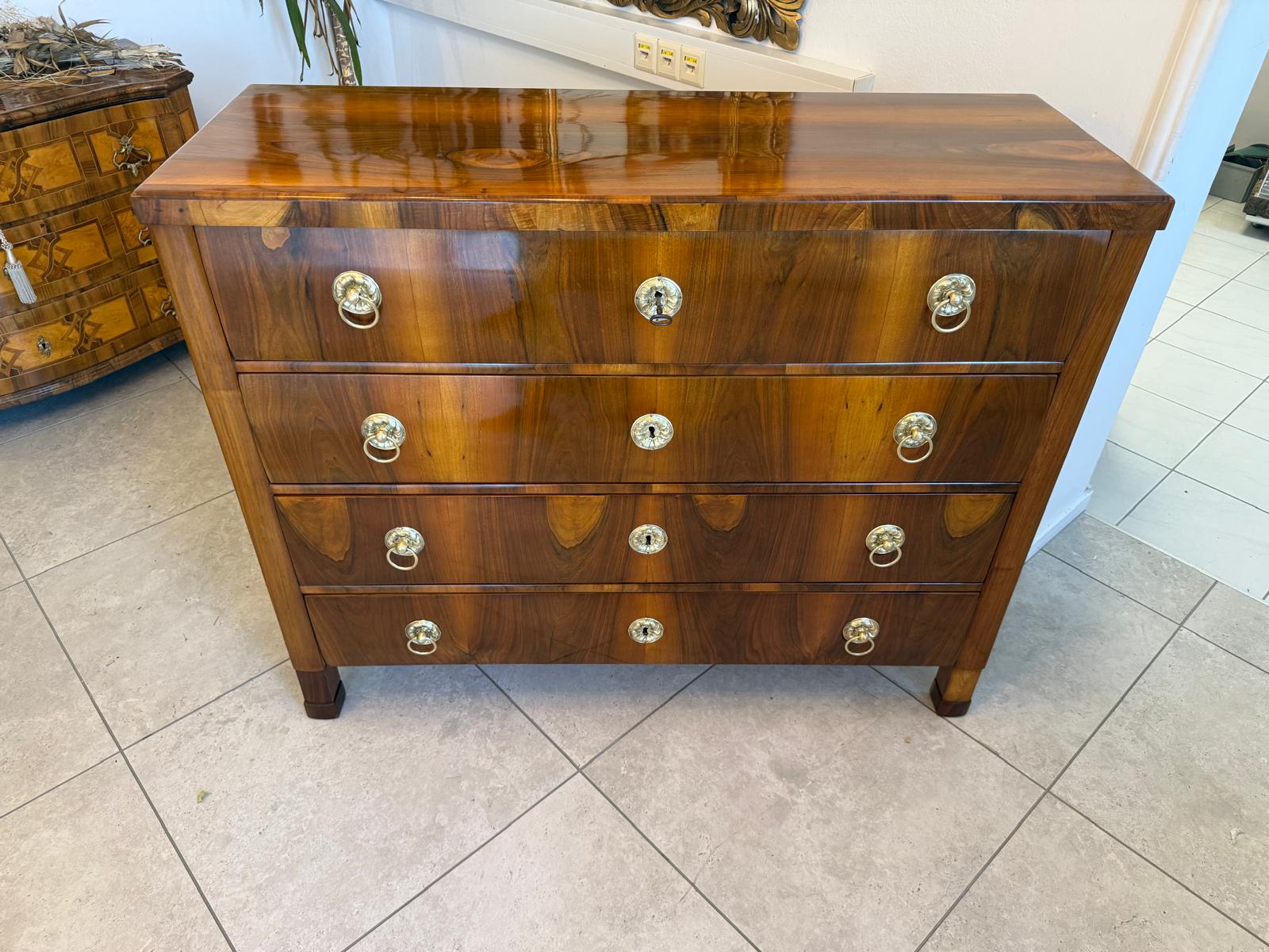Biedermeier Kommode Ladenkommode Nussholz Antiquität Restauriert D2763