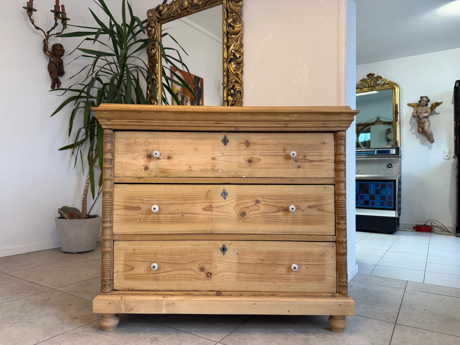 SALE Restaurierte Gründerzeit Kommode Ladenkommode Weichholz D1077