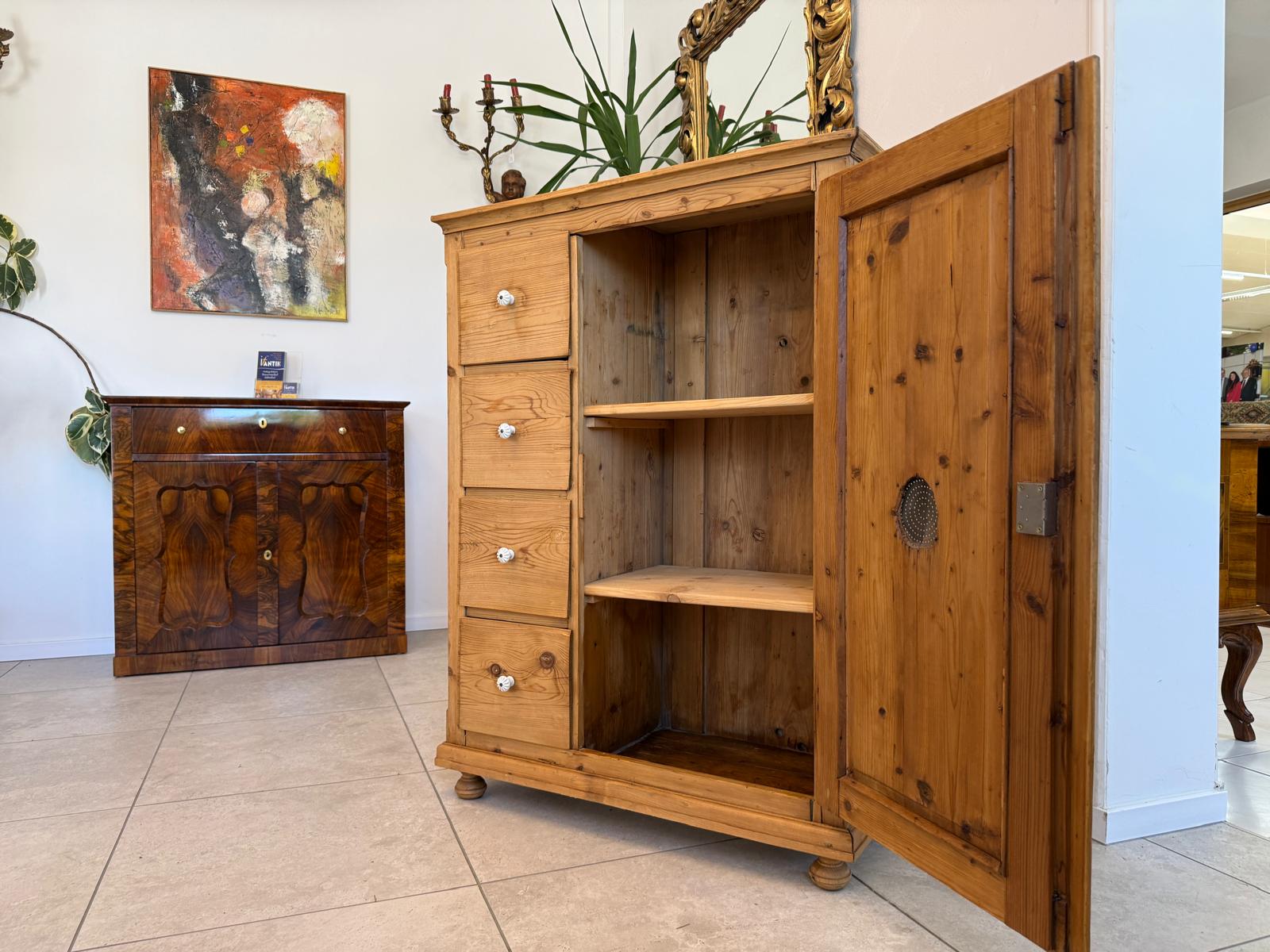 Biedermeier Brotschrank Almerschrank Alma, Vorratsschrank Speiskasten D2491