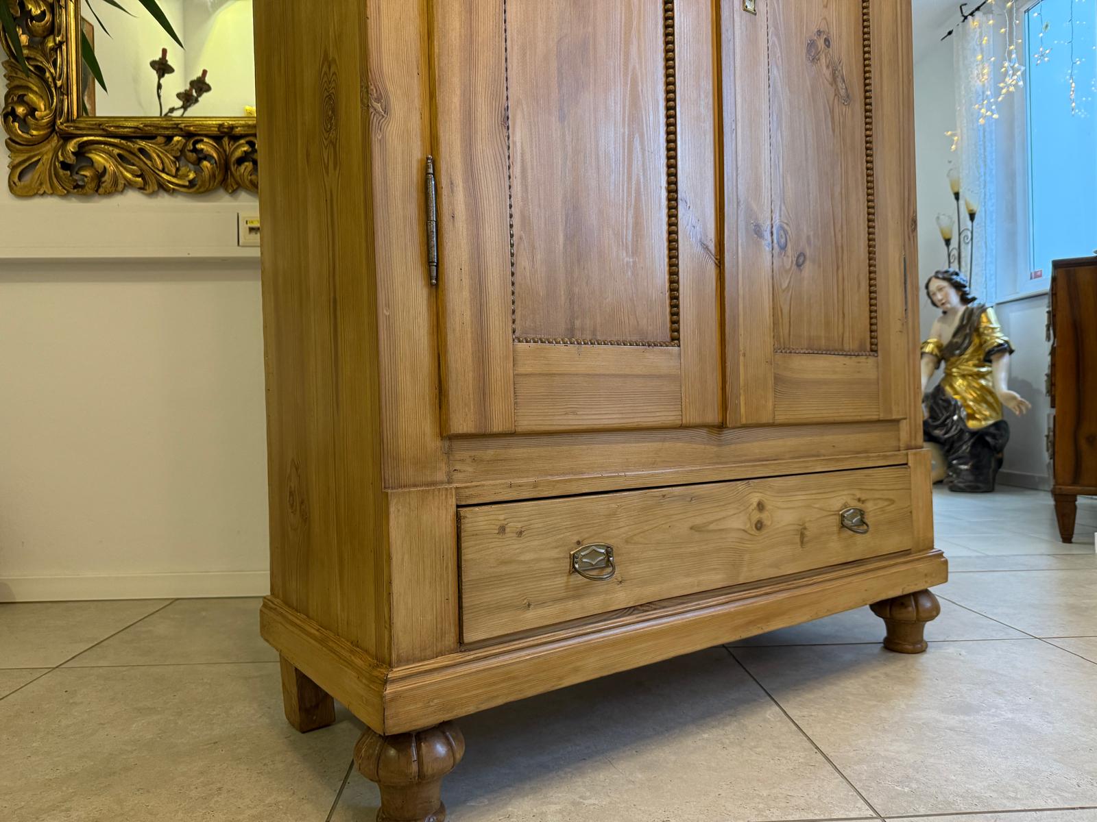Originaler Restaurierter Bauernschrank Biedermeierschrank Hallenschrank G2257-1