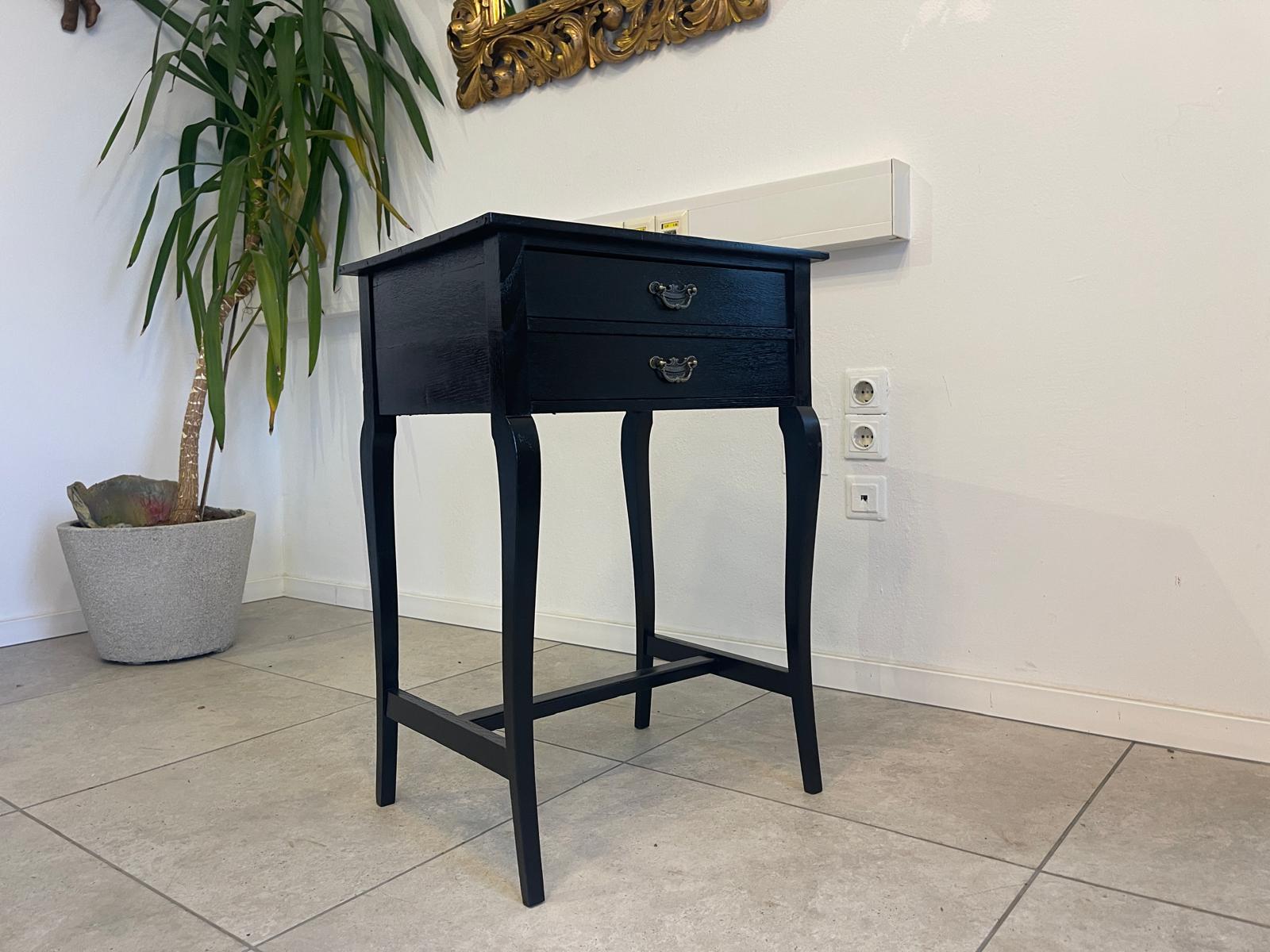 Restaurierter Jugendstil Tisch Beistelltisch Tischerl elegant E1006