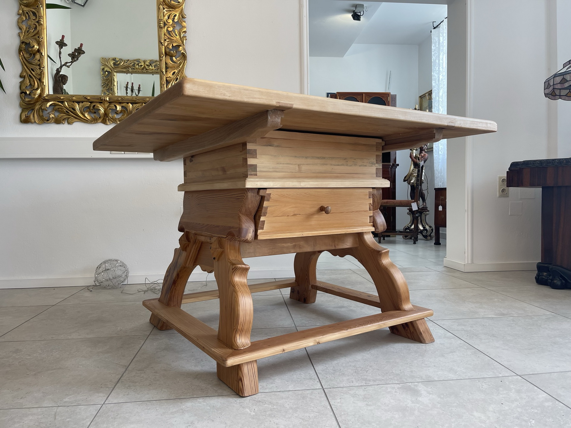 Bauernschrank-Bauerntisch-Bauernkommode_60 Jogltisch Bauerntisch Antik Naturholz Hüttentisch B1392