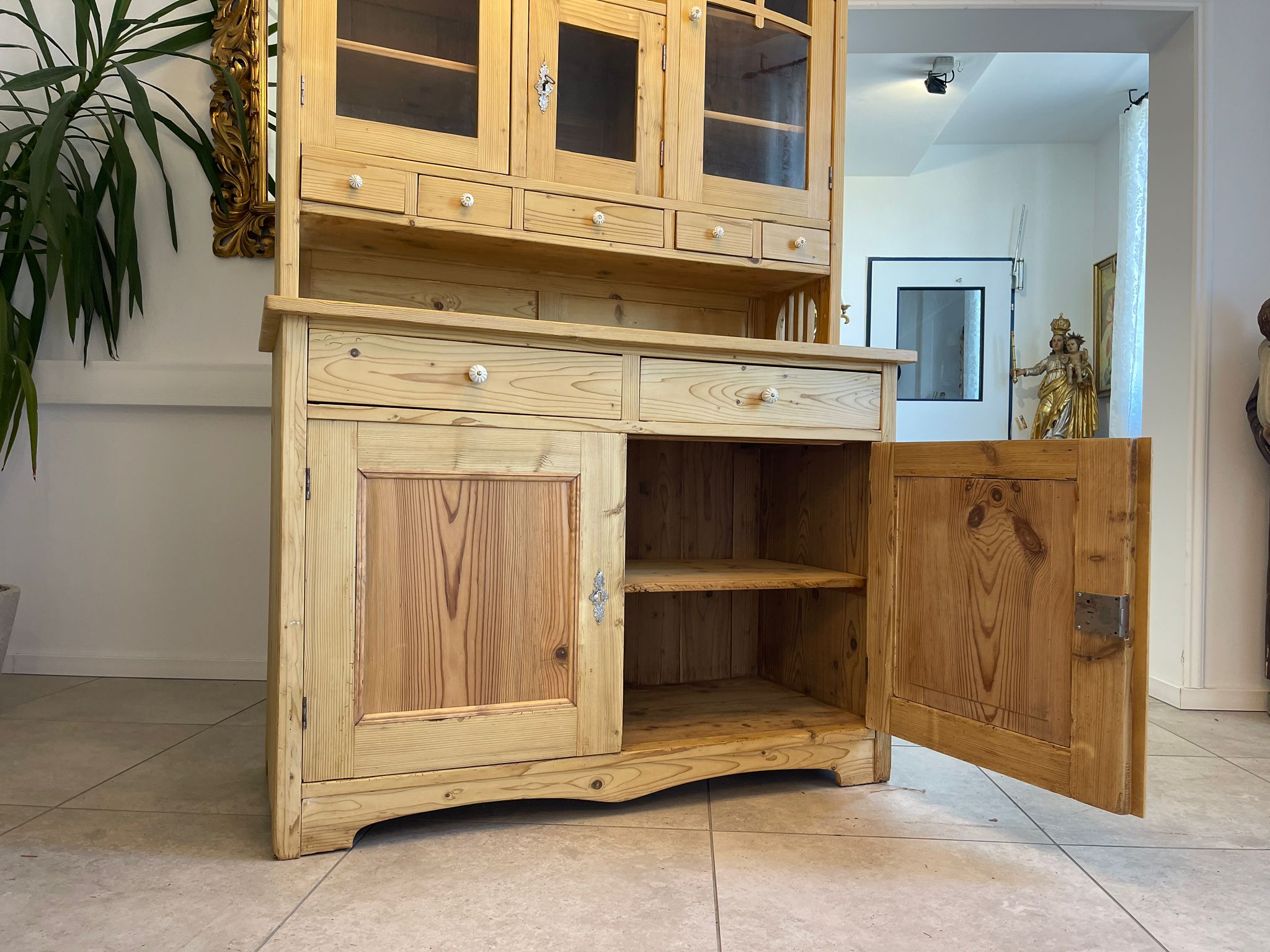 74ad3f6e-8758-473a-89b4-cc14149829bd Jugendstil Küchenbuffet Küchenschrank Küchenkredenz A4899