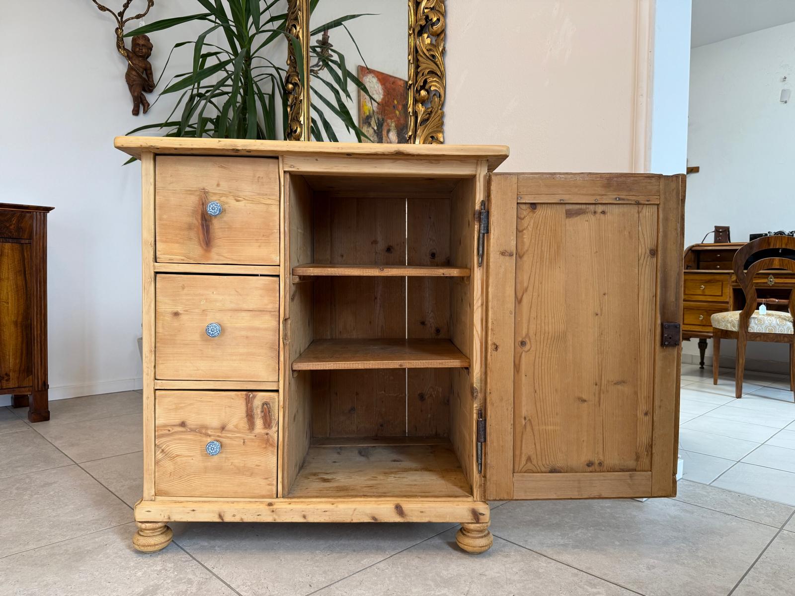 Brotschrank Almerschrank Speiskasten Bauernkasten Naturholzschrank  G2115