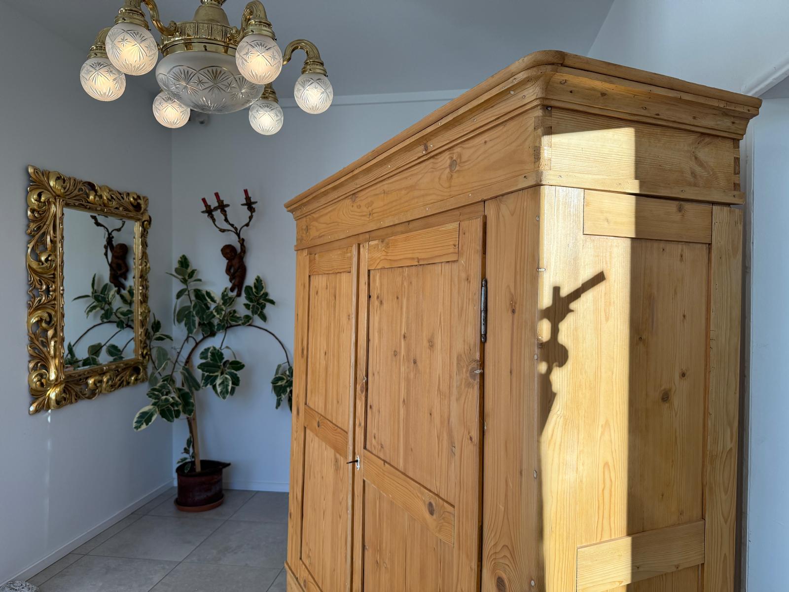 Originaler Bauernschrank Biedermeierschrank Hallenschrank Bauernkasten G2177