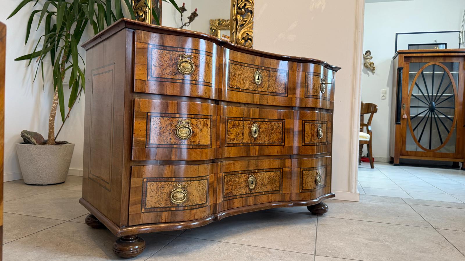 Authentische Barock Kommode Obstholz Marketerien Antiquität Nussholz  G2375
