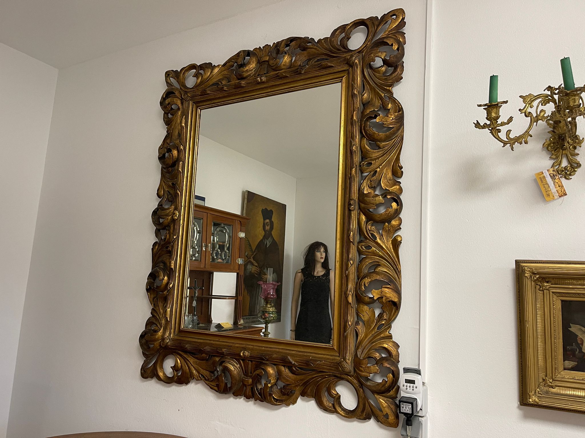 f7f495a9-6858-4fd9-a235-920fda2c71eb Florentiner Spiegel Akanthusblattschnitzkunst A4693