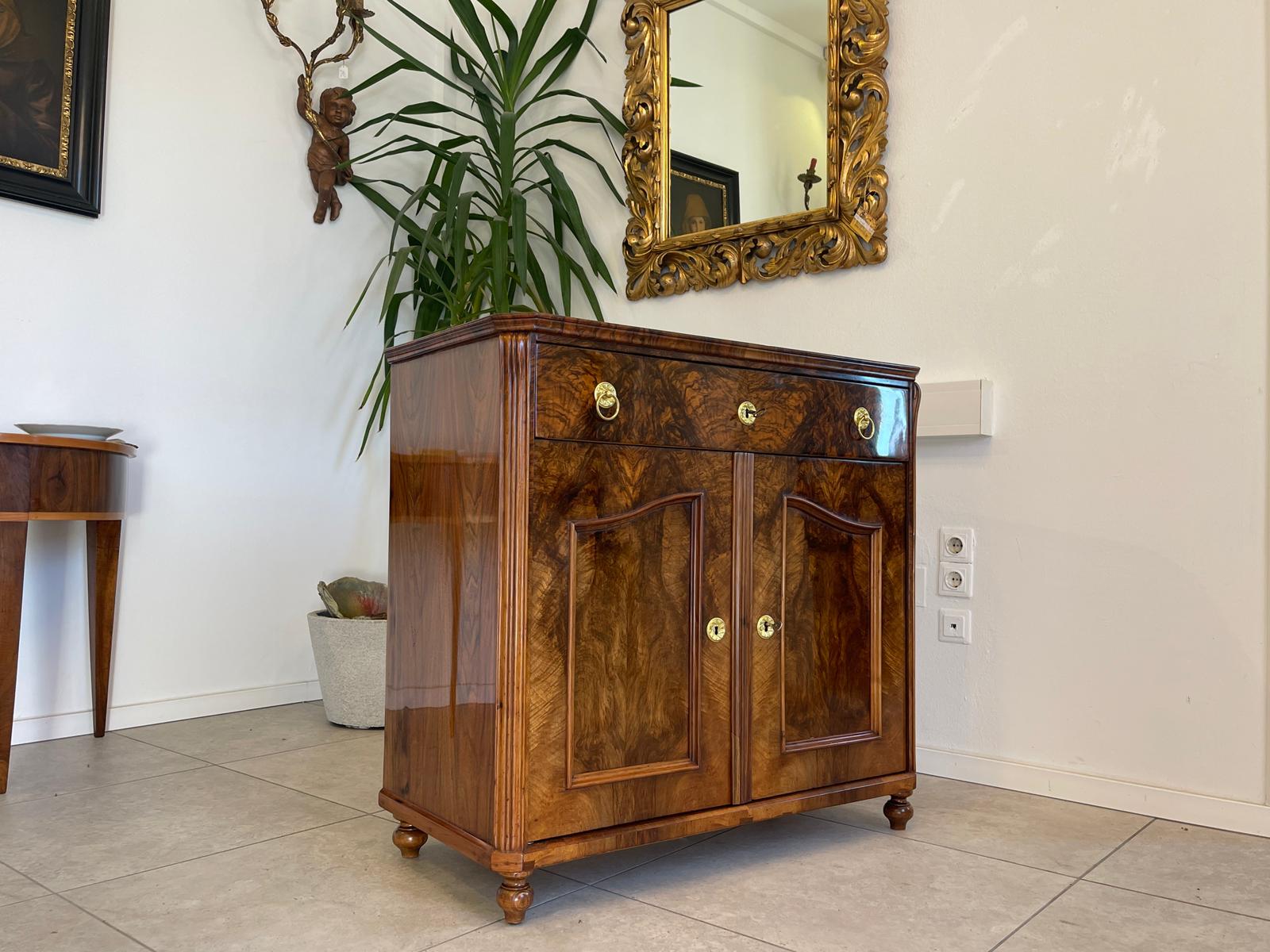 Sale Restaurierte Biedermeier Kommode Nussholz Antiquität A5494
