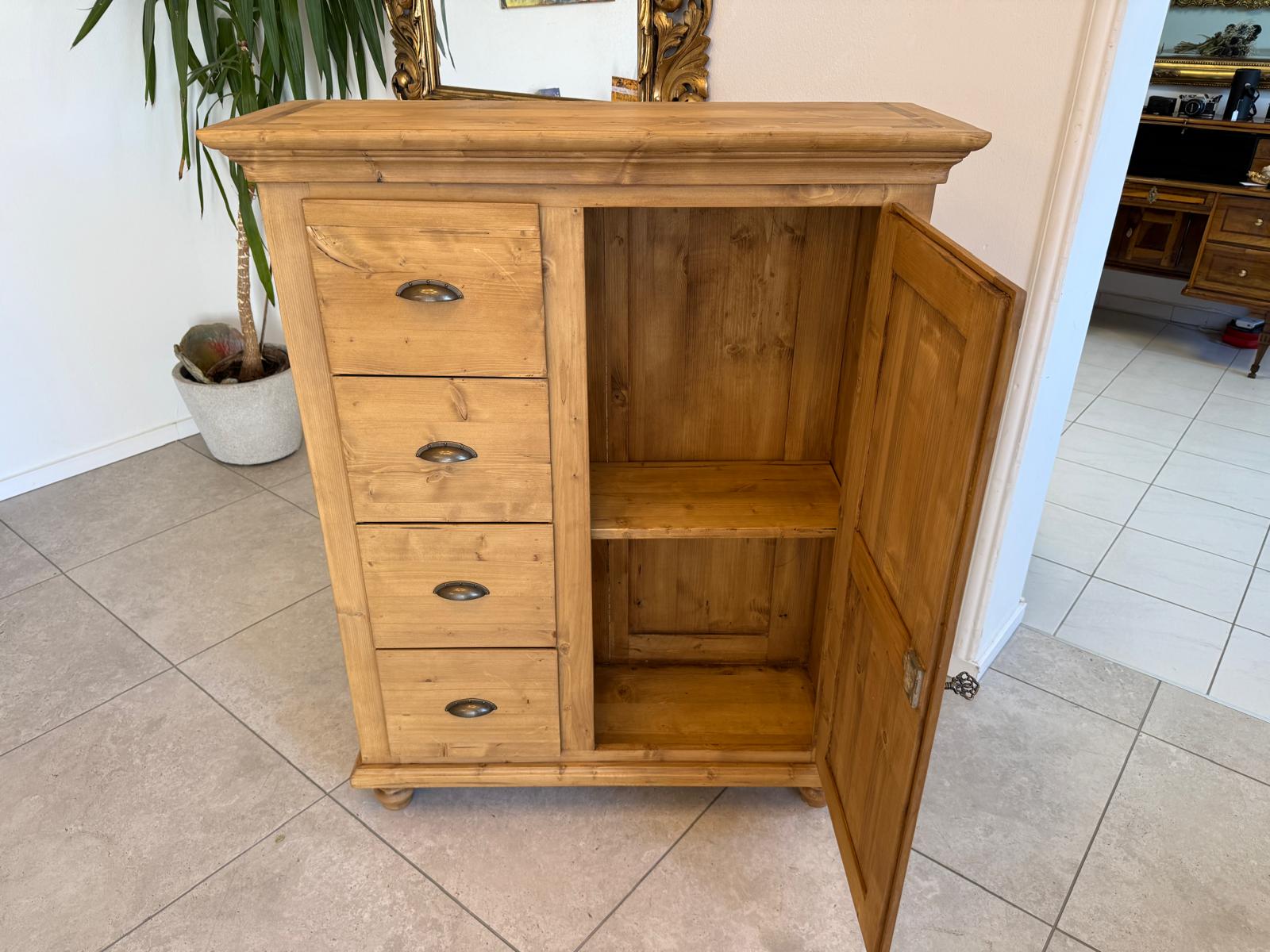 Brotschrank Almerschrank Speiskasten Bauernkasten Naturholzschrank  G2178