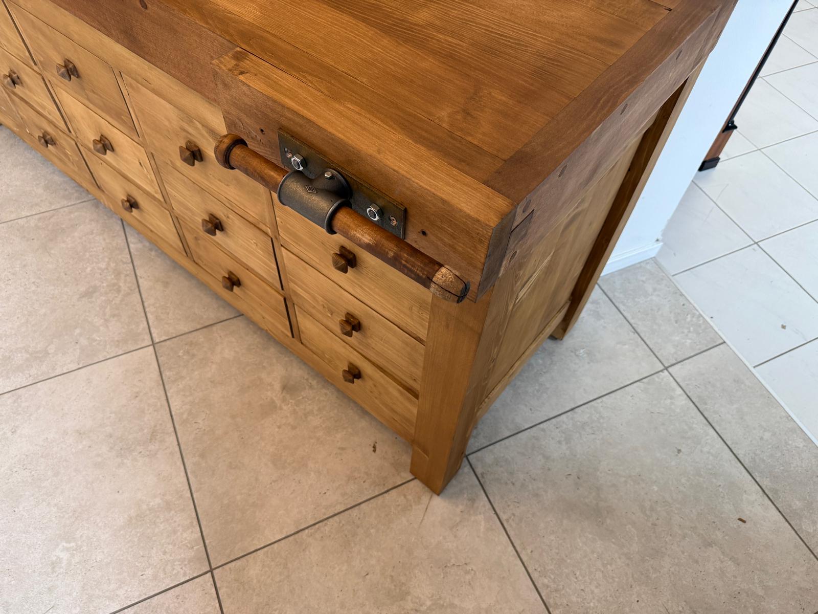 Antike massivholz Hobelbank Werkbank Pult Thresen Landhausmöbel Weichholz  D2276